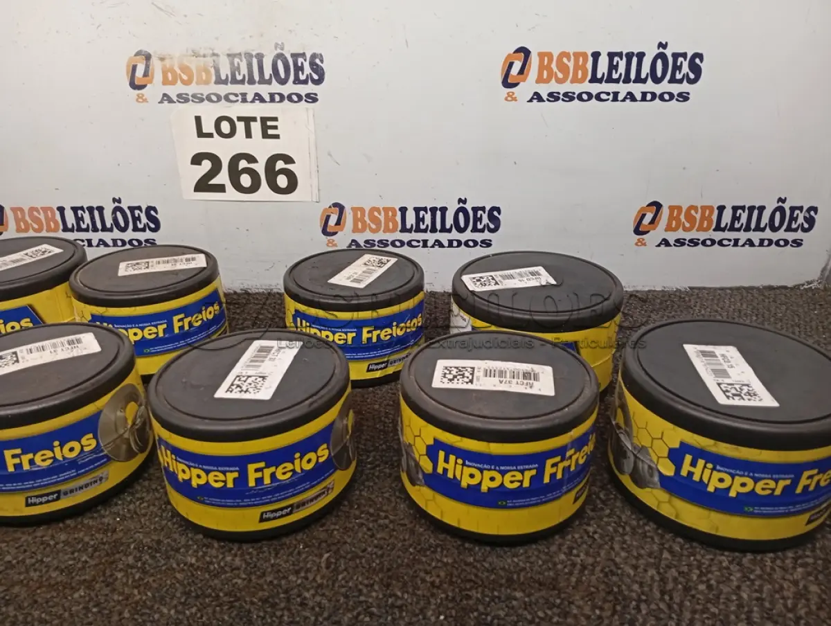 LOTE 266 - 11 - CUBOS DE RODAS DIVERSOS (NO ESTADO, NÃO SABEMOS SE FUNCIONA. LEILÃO NÃO TEM GARANTIA E NEM DEVOLUÇÃO, SUJEITO A POSSÍVEIS AVARIAS VISÍVEIS/OCULTAS E/OU AUSÊNCIA DE COMPONENTES)