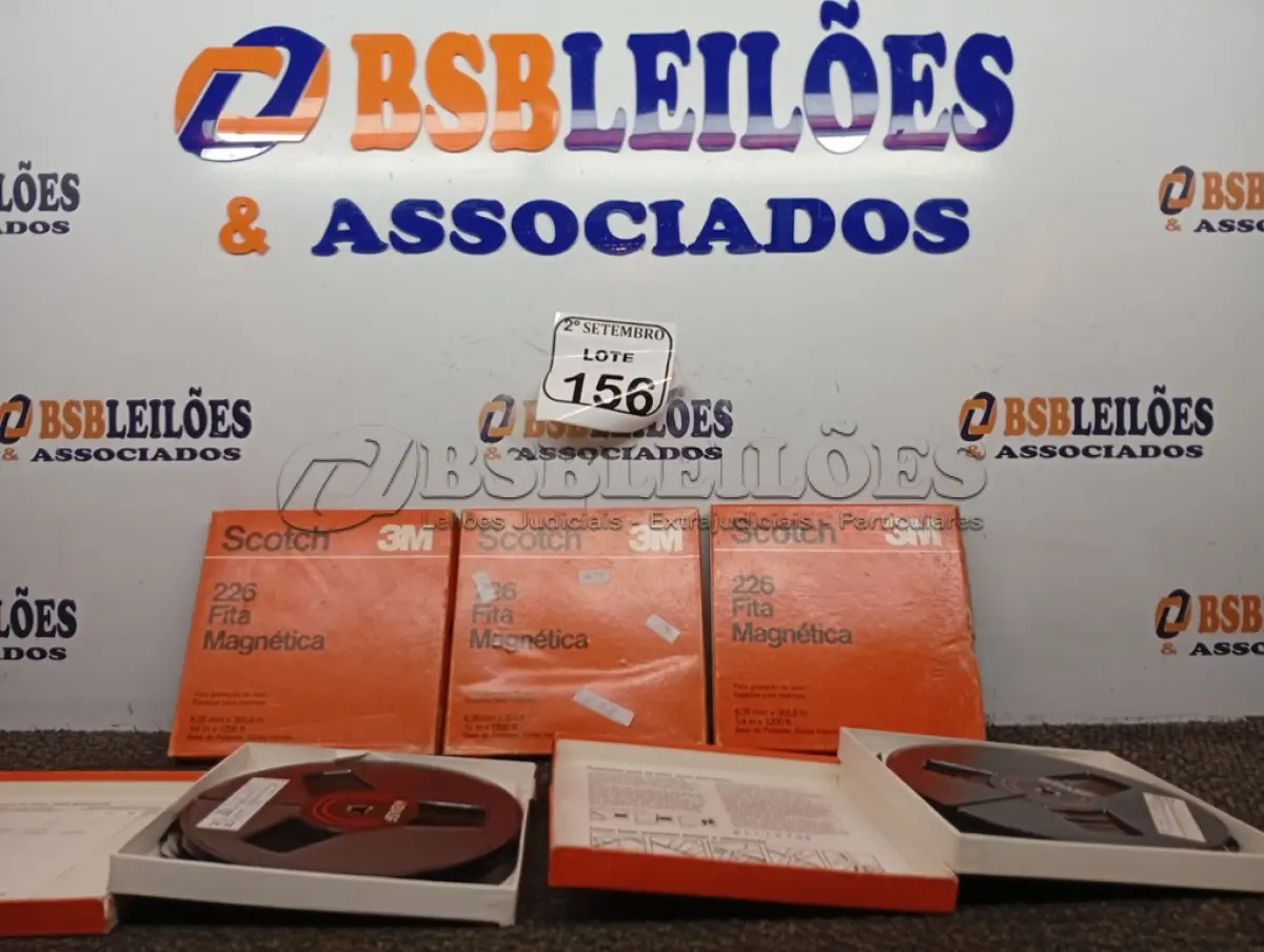 LOTE 156 - 05 FITAS PARA GRAVADOR DE ROLO. (NO ESTADO) ATENÇÃO! FAZER A VISITAÇÃO ANTES DE ARREMATAR, NÃO SABEMOS SE FUNCIONA. LEILÃO NÃO TEM GARANTIA E NEM DEVOLUÇÃO, SUJEITO A POSSÍVEIS AVARIAS VISÍVEIS/OCULTAS E/OU AUSÊNCIA DE COMPONENTES.