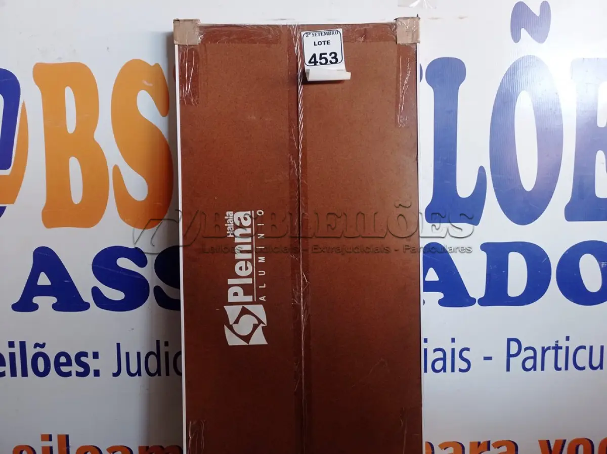 LOTE 453 - 01 JANELA MAXIM-AR PLENNA VERT 060X118 C/G BRANCO HAIALA NOVO. (NO ESTADO) ATENÇÃO! FAZER A VISITAÇÃO ANTES DE ARREMATAR, NÃO SABEMOS SE FUNCIONA. LEILÃO NÃO TEM GARANTIA E NEM DEVOLUÇÃO, SUJEITO A POSSÍVEIS AVARIAS VISÍVEIS/OCULTAS E/OU AUSÊNCIA DE COMPONENTES.