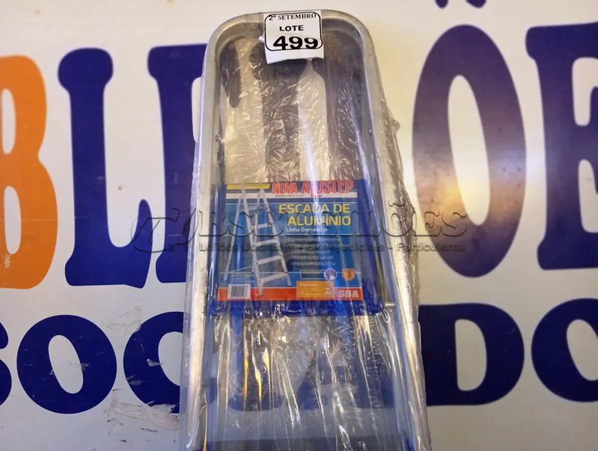 LOTE 499 - 01 ESCADA ALUMÍNIO 03 DEGRAUS PRIMA SBA.(NO ESTADO) ATENÇÃO! FAZER A VISITAÇÃO ANTES DE ARREMATAR, NÃO SABEMOS SE FUNCIONA. LEILÃO NÃO TEM GARANTIA E NEM DEVOLUÇÃO, SUJEITO A POSSÍVEIS AVARIAS VISÍVEIS/OCULTAS E/OU AUSÊNCIA DE COMPONENTES.