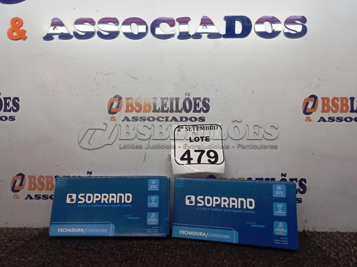 LOTE 479 - 02 FECHADURAS POPLINE ALAVANCA CR SOPRANO (NO ESTADO) ATENÇÃO! FAZER A VISITAÇÃO ANTES DE ARREMATAR, NÃO SABEMOS SE FUNCIONA. LEILÃO NÃO TEM GARANTIA E NEM DEVOLUÇÃO, SUJEITO A POSSÍVEIS AVARIAS VISÍVEIS/OCULTAS E/OU AUSÊNCIA DE COMPONENTES.
