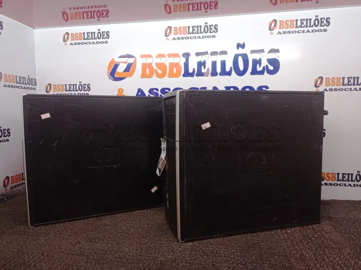 LOTE 482 - 02 CPUS MARCA HP. (NO ESTADO) ATENÇÃO! FAZER A VISITAÇÃO ANTES DE ARREMATAR, NÃO SABEMOS SE FUNCIONA. LEILÃO NÃO TEM GARANTIA E NEM DEVOLUÇÃO, SUJEITO A POSSÍVEIS AVARIAS VISÍVEIS/OCULTAS E/OU AUSÊNCIA DE COMPONENTES.
