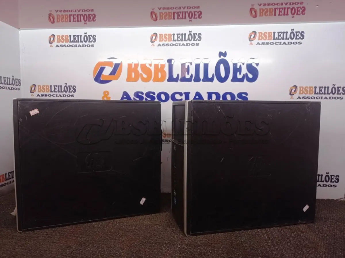 LOTE 440 - 02 CPU MARCA HP. (NO ESTADO) ATENÇÃO! FAZER A VISITAÇÃO ANTES DE ARREMATAR, NÃO SABEMOS SE FUNCIONA. LEILÃO NÃO TEM GARANTIA E NEM DEVOLUÇÃO, SUJEITO A POSSÍVEIS AVARIAS VISÍVEIS/OCULTAS E/OU AUSÊNCIA DE COMPONENTES.
