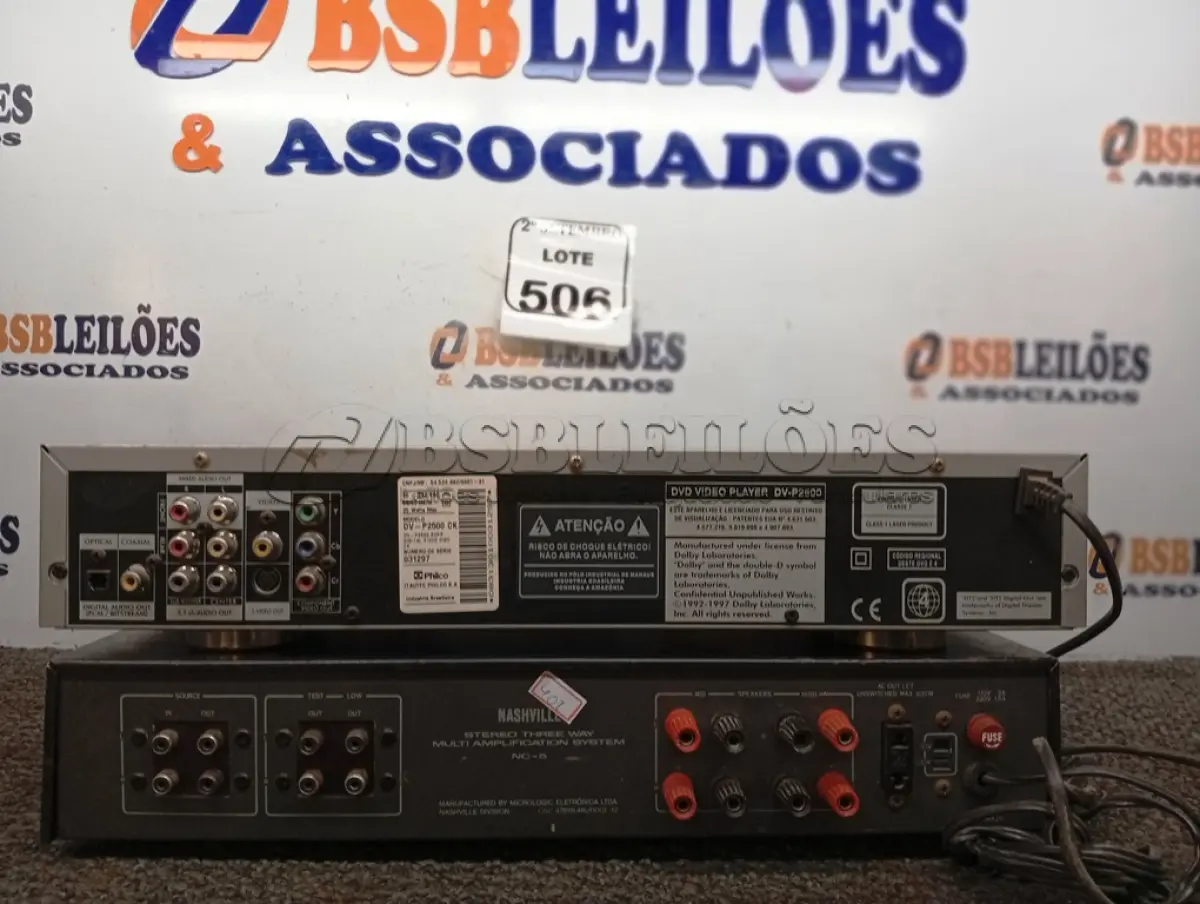 LOTE 506 - 01 MUILTIPLIFICADOR NASHVILLE NC-5 E UM DVD. (NO ESTADO) ATENÇÃO! FAZER A VISITAÇÃO ANTES DE ARREMATAR, NÃO SABEMOS SE FUNCIONA. LEILÃO NÃO TEM GARANTIA E NEM DEVOLUÇÃO, SUJEITO A POSSÍVEIS AVARIAS VISÍVEIS/OCULTAS E/OU AUSÊNCIA DE COMPONENTES.