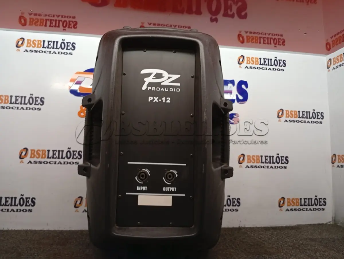 LOTE 240 - 01 CAIXA DE SOM PASSIVA MODELO PX-12. (NO ESTADO) ATENÇÃO! FAZER A VISITAÇÃO ANTES DE ARREMATAR, NÃO SABEMOS SE FUNCIONA. LEILÃO NÃO TEM GARANTIA E NEM DEVOLUÇÃO, SUJEITO A POSSÍVEIS AVARIAS VISÍVEIS/OCULTAS E/OU AUSÊNCIA DE COMPONENTES.