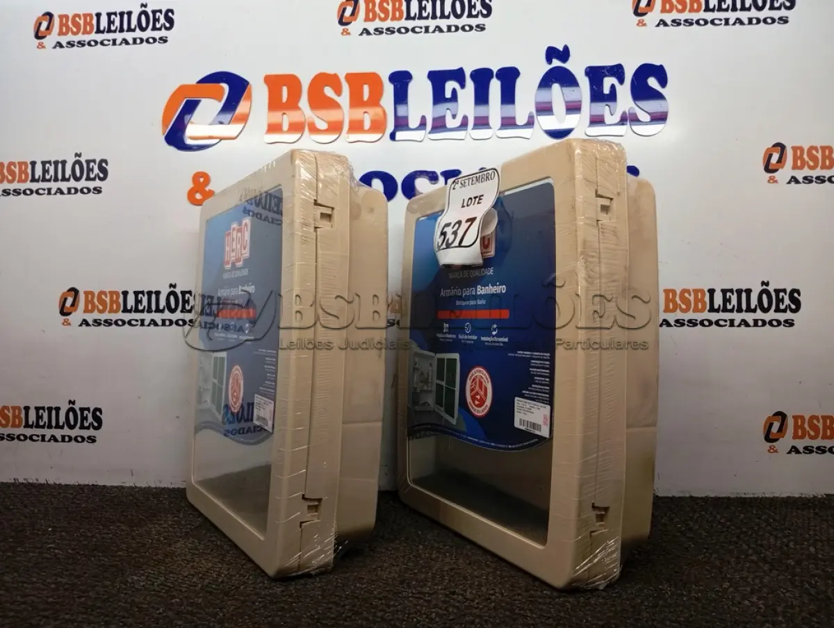 LOTE 537 - 02 ARMARIO PLAST EMB 34X37X10CM BEGE HERC. (NO ESTADO) ATENÇÃO! FAZER A VISITAÇÃO ANTES DE ARREMATAR, NÃO SABEMOS SE FUNCIONA. LEILÃO NÃO TEM GARANTIA E NEM DEVOLUÇÃO, SUJEITO A POSSÍVEIS AVARIAS VISÍVEIS/OCULTAS E/OU AUSÊNCIA DE COMPONENTES.