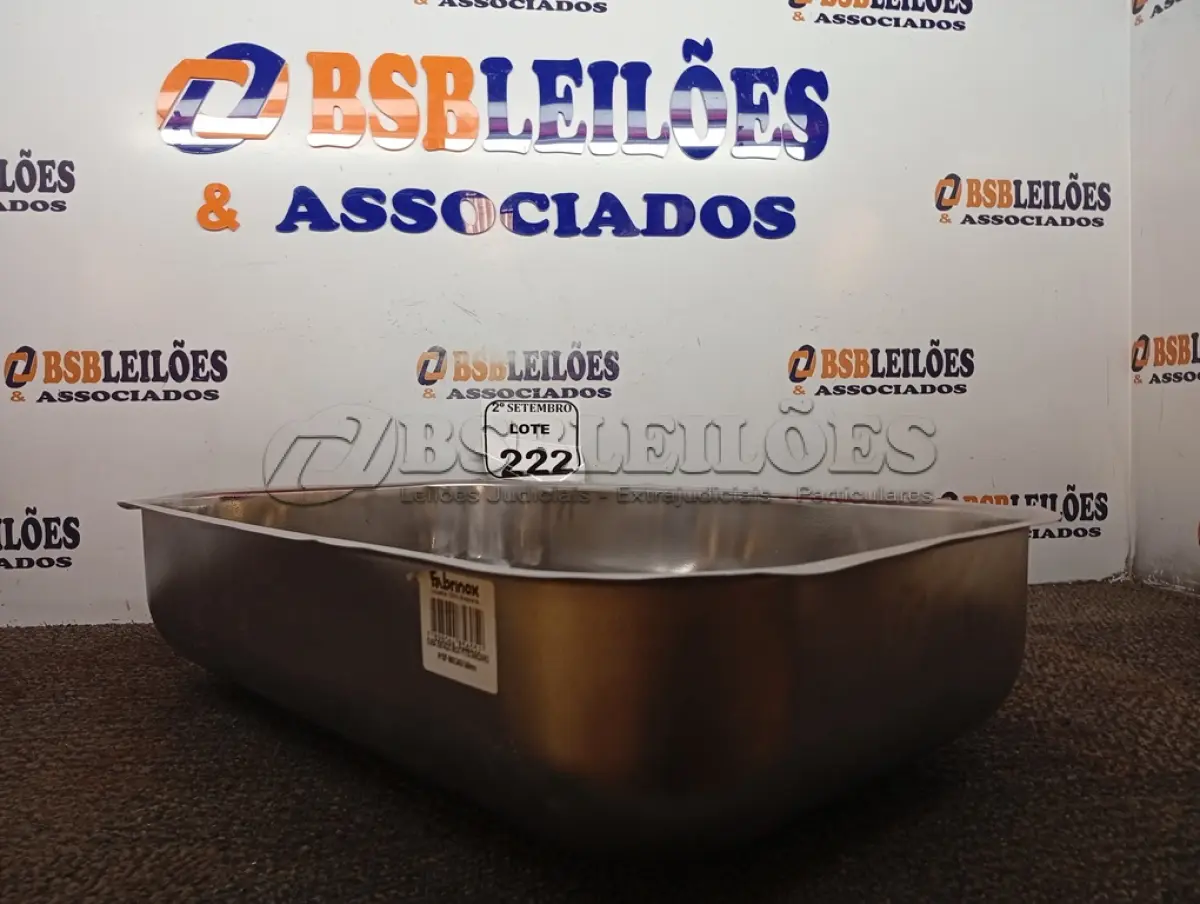 LOTE 222 - 01 CUBA INOX N2 ACO 430 3.1/2 56X34X14 FABRINO. (NO ESTADO) ATENÇÃO! FAZER A VISITAÇÃO ANTES DE ARREMATAR, NÃO SABEMOS SE FUNCIONA. LEILÃO NÃO TEM GARANTIA E NEM DEVOLUÇÃO, SUJEITO A POSSÍVEIS AVARIAS VISÍVEIS/OCULTAS E/OU AUSÊNCIA DE COMPONENTES.
