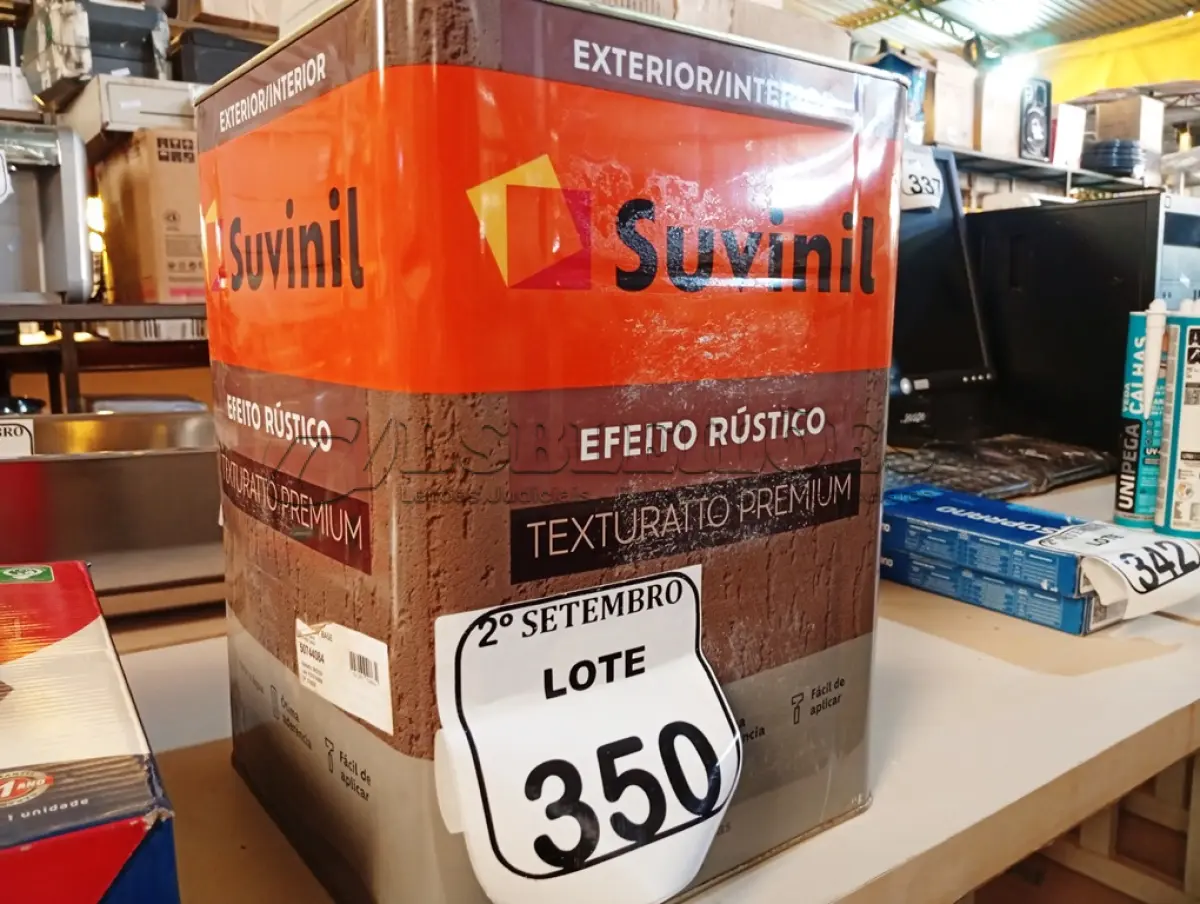 LOTE 350 - 01 LATA DE TINTA SUVINIL EFEITO RUSTICO TEXTURIZADO PRETO 25KG. (NO ESTADO) ATENÇÃO! FAZER A VISITAÇÃO ANTES DE ARREMATAR, NÃO SABEMOS SE FUNCIONA. LEILÃO NÃO TEM GARANTIA E NEM DEVOLUÇÃO, SUJEITO A POSSÍVEIS AVARIAS VISÍVEIS/OCULTAS E/OU AUSÊNCIA DE COMPONENTES.