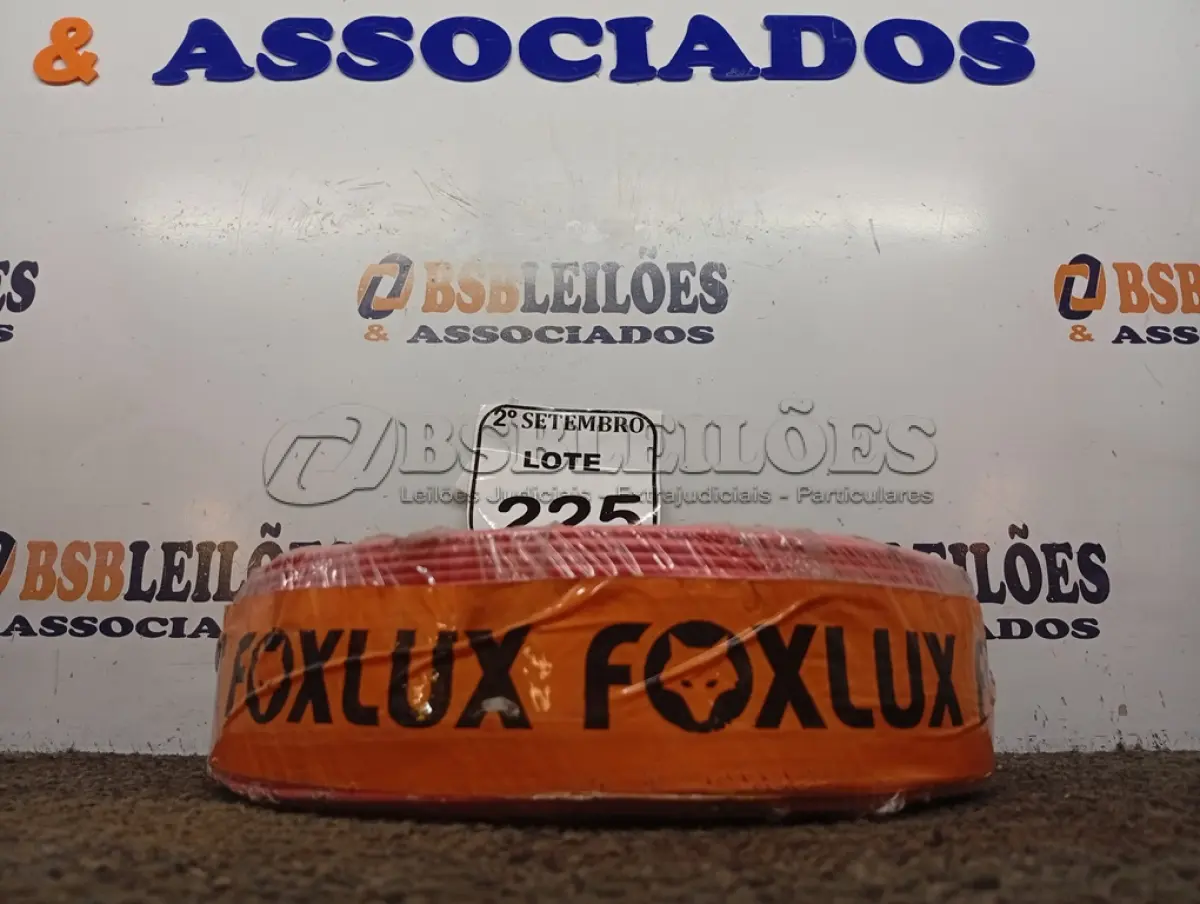 LOTE 225 - 01 ROLO FIO BICOLOR 1,5MM 2X14 100 MT FOXLUX/FAMASTIL (NO ESTADO) ATENÇÃO! FAZER A VISITAÇÃO ANTES DE ARREMATAR, NÃO SABEMOS SE FUNCIONA. LEILÃO NÃO TEM GARANTIA E NEM DEVOLUÇÃO, SUJEITO A POSSÍVEIS AVARIAS VISÍVEIS/OCULTAS E/OU AUSÊNCIA DE COMPONENTES.