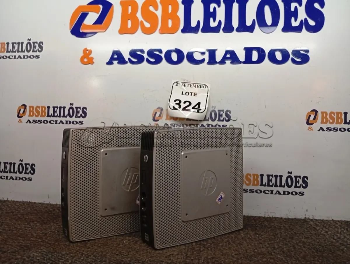 LOTE 324 - 02 MINI CPUS MARCA HP. (NO ESTADO) ATENÇÃO! FAZER A VISITAÇÃO ANTES DE ARREMATAR, NÃO SABEMOS SE FUNCIONA. LEILÃO NÃO TEM GARANTIA E NEM DEVOLUÇÃO, SUJEITO A POSSÍVEIS AVARIAS VISÍVEIS/OCULTAS E/OU AUSÊNCIA DE COMPONENTES.