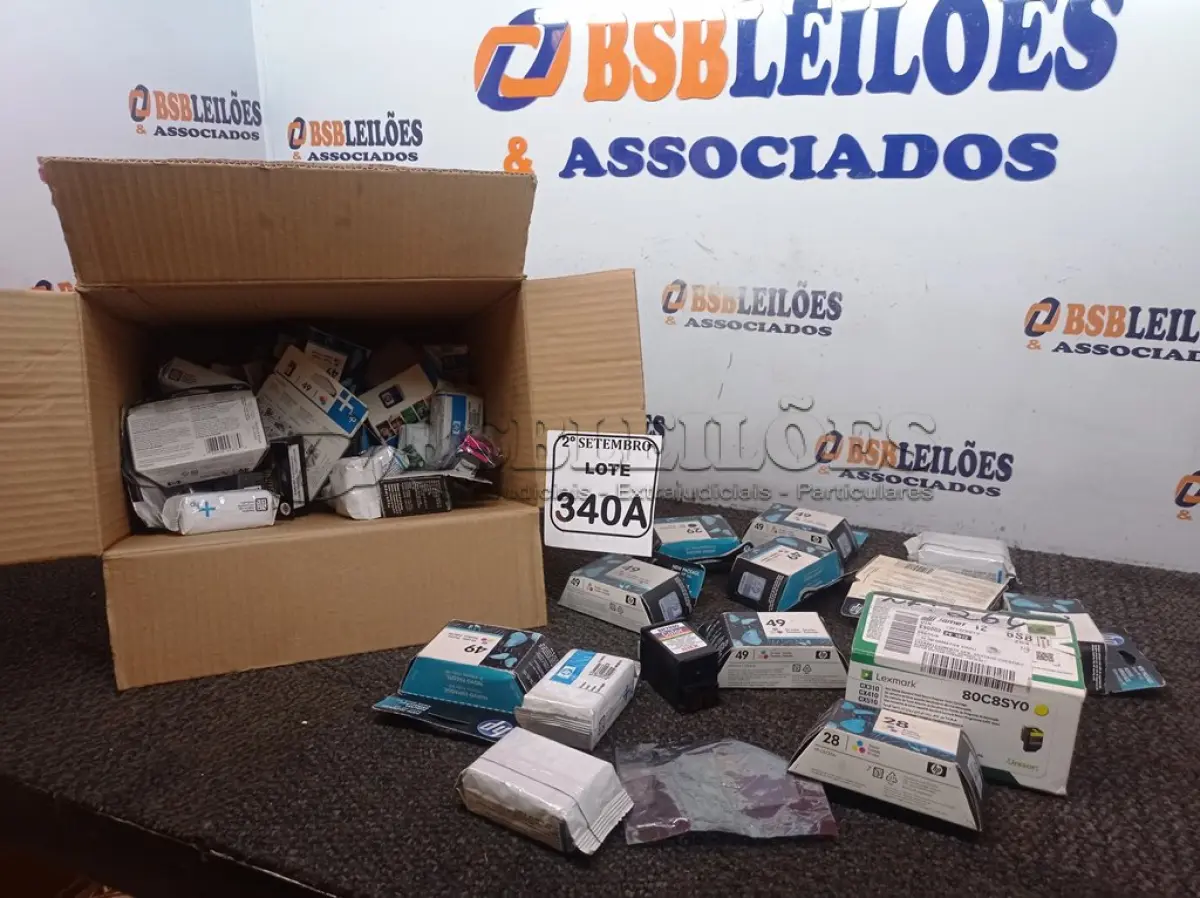 LOTE 340 - 01 LOTE COM CARTUCHOS DIVERSOS. (NO ESTADO) ATENÇÃO! FAZER A VISITAÇÃO ANTES DE ARREMATAR, NÃO SABEMOS SE FUNCIONA. LEILÃO NÃO TEM GARANTIA E NEM DEVOLUÇÃO, SUJEITO A POSSÍVEIS AVARIAS VISÍVEIS/OCULTAS E/OU AUSÊNCIA DE COMPONENTES.
