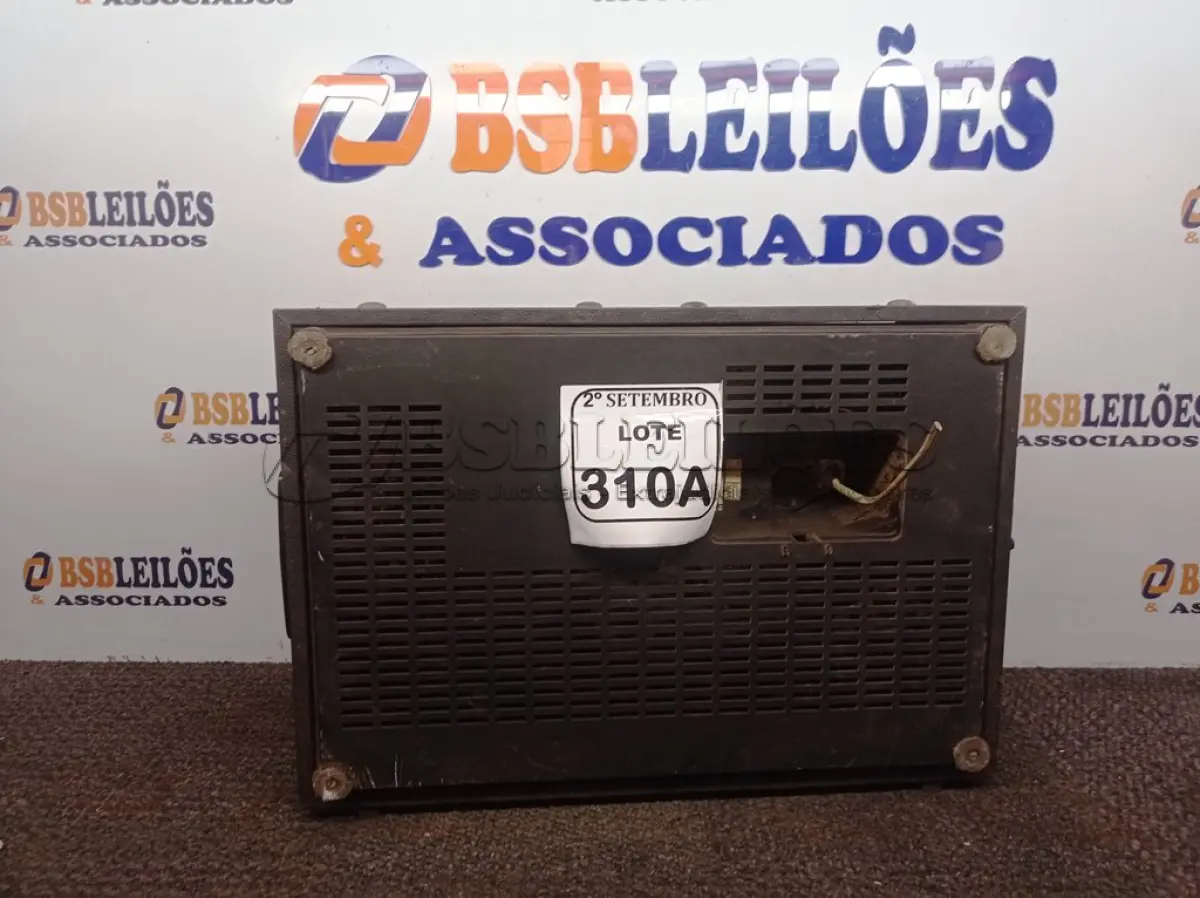 LOTE 310 - 01 GRAVADOR DE ROLO PHILIPS 4408 BIVOLT. (NO ESTADO) ATENÇÃO! FAZER A VISITAÇÃO ANTES DE ARREMATAR, NÃO SABEMOS SE FUNCIONA. LEILÃO NÃO TEM GARANTIA E NEM DEVOLUÇÃO, SUJEITO A POSSÍVEIS AVARIAS VISÍVEIS/OCULTAS E/OU AUSÊNCIA DE COMPONENTES.