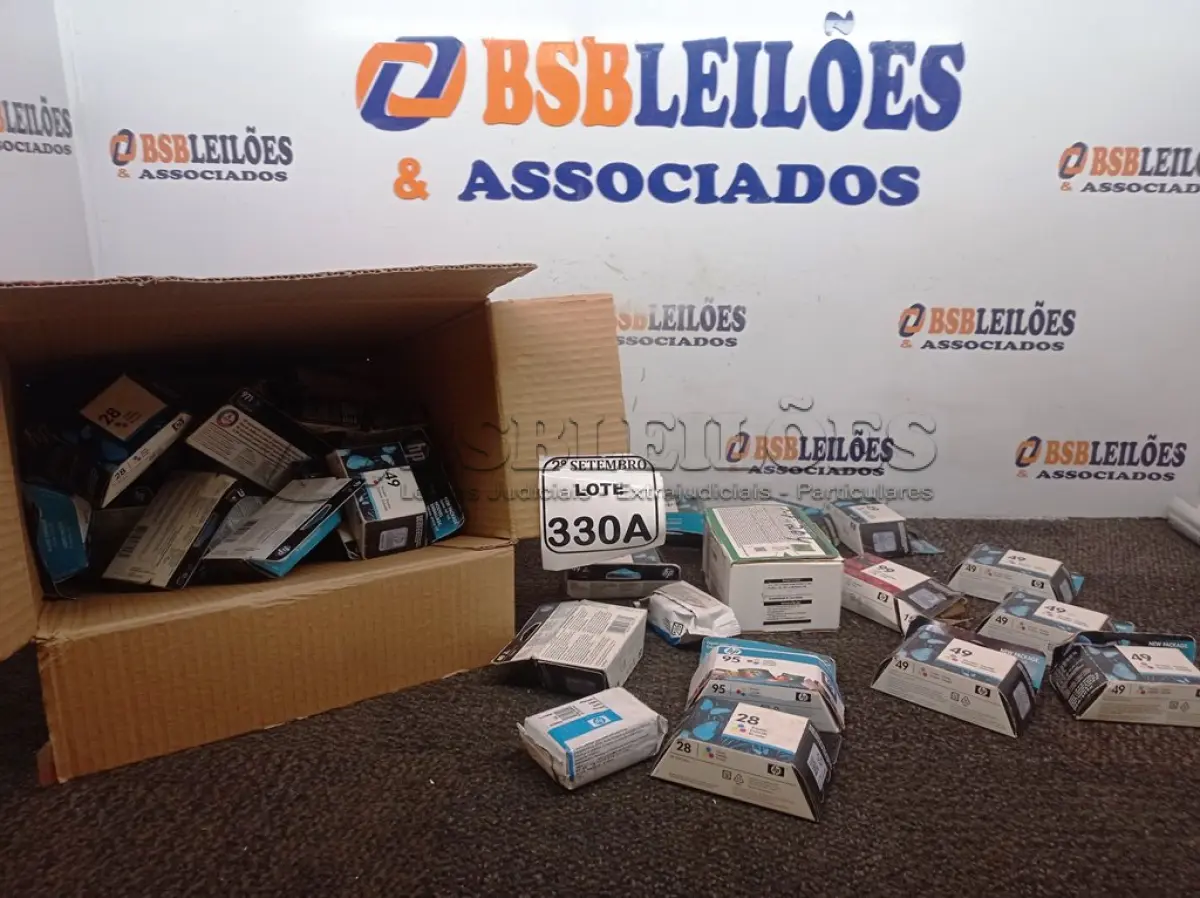 LOTE 330 - 01 LOTE COM CARTUCHOS DIVERSOS. (NO ESTADO) ATENÇÃO! FAZER A VISITAÇÃO ANTES DE ARREMATAR, NÃO SABEMOS SE FUNCIONA. LEILÃO NÃO TEM GARANTIA E NEM DEVOLUÇÃO, SUJEITO A POSSÍVEIS AVARIAS VISÍVEIS/OCULTAS E/OU AUSÊNCIA DE COMPONENTES.