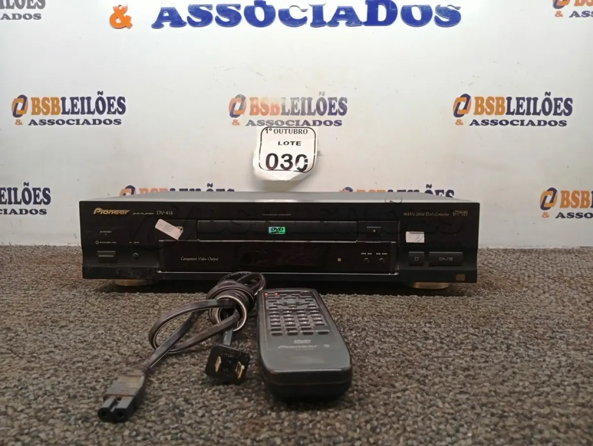 LOTE 030