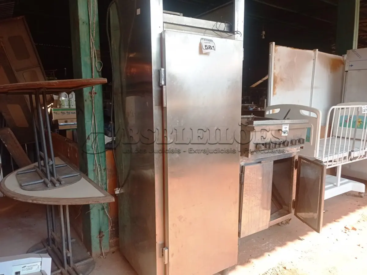 LOTE 581 - 01 PASTROUGH CÂMARA DE AQUECIMENTO. (NO ESTADO) ATENÇÃO! FAZER A VISITAÇÃO ANTES DE ARREMATAR, NÃO SABEMOS SE FUNCIONA. LEILÃO NÃO TEM GARANTIA E NEM DEVOLUÇÃO, SUJEITO A POSSÍVEIS AVARIAS VISÍVEIS/OCULTAS E/OU AUSÊNCIA DE COMPONENTES.