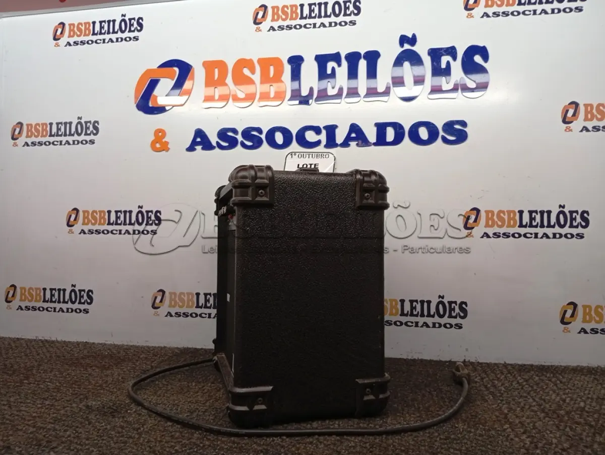LOTE 026 - 01 CAIXA AMPLIFICADA IBANEZ 110V. (NO ESTADO) ATENÇÃO! FAZER A VISITAÇÃO ANTES DE ARREMATAR, NÃO SABEMOS SE FUNCIONA. LEILÃO NÃO TEM GARANTIA E NEM DEVOLUÇÃO, SUJEITO A POSSÍVEIS AVARIAS VISÍVEIS/OCULTAS E/OU AUSÊNCIA DE COMPONENTES.