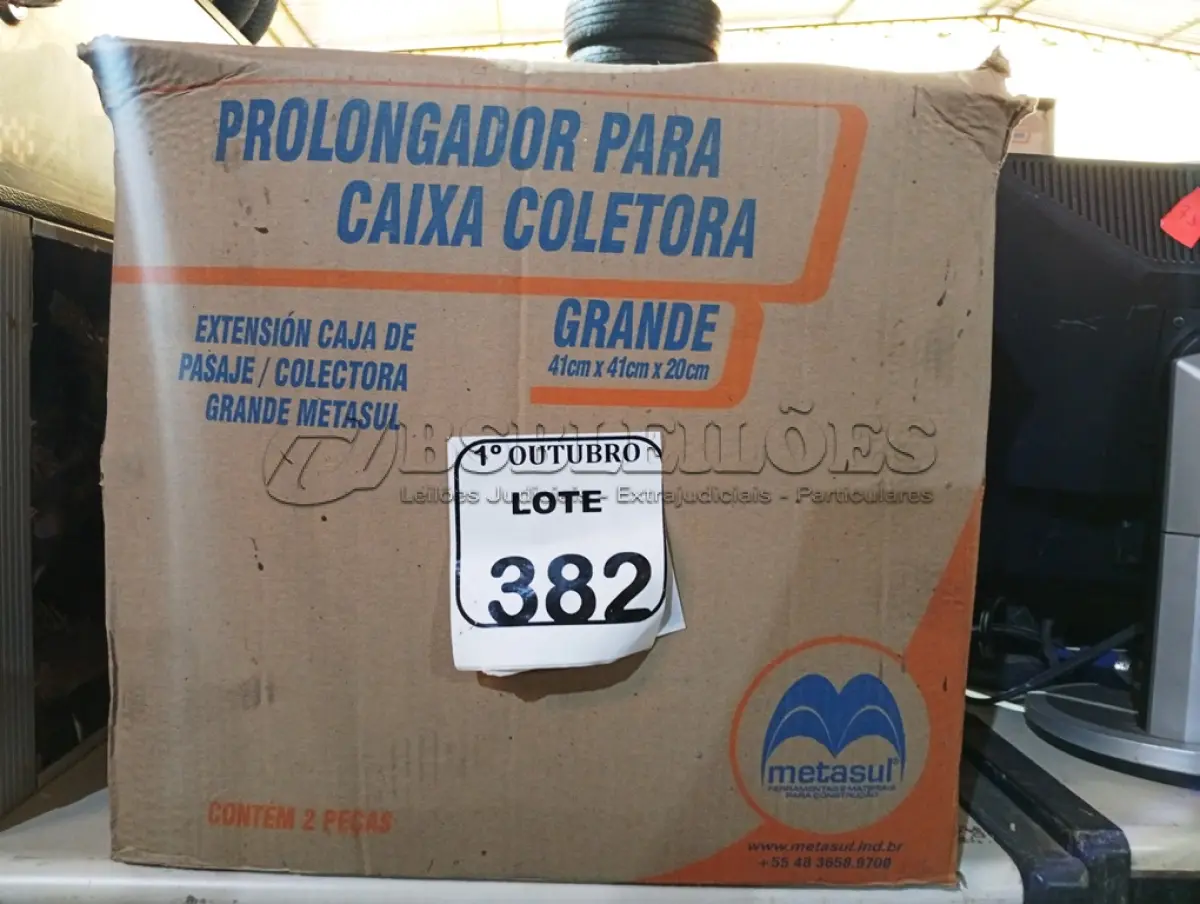 LOTE 382 - 01 PROLONGADORA PARA CAIXA COLETORA. (NO ESTADO) ATENÇÃO! FAZER A VISITAÇÃO ANTES DE ARREMATAR, NÃO SABEMOS SE FUNCIONA. LEILÃO NÃO TEM GARANTIA E NEM DEVOLUÇÃO, SUJEITO A POSSÍVEIS AVARIAS VISÍVEIS/OCULTAS E/OU AUSÊNCIA DE COMPONENTES.