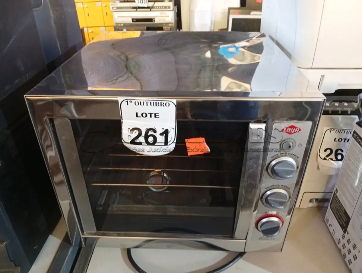 LOTE 261 - 01 FORNO ELÉTRICO LAYR EM INOX. (NO ESTADO) ATENÇÃO! FAZER A VISITAÇÃO ANTES DE ARREMATAR, NÃO SABEMOS SE FUNCIONA. LEILÃO NÃO TEM GARANTIA E NEM DEVOLUÇÃO, SUJEITO A POSSÍVEIS AVARIAS VISÍVEIS/OCULTAS E/OU AUSÊNCIA DE COMPONENTES.