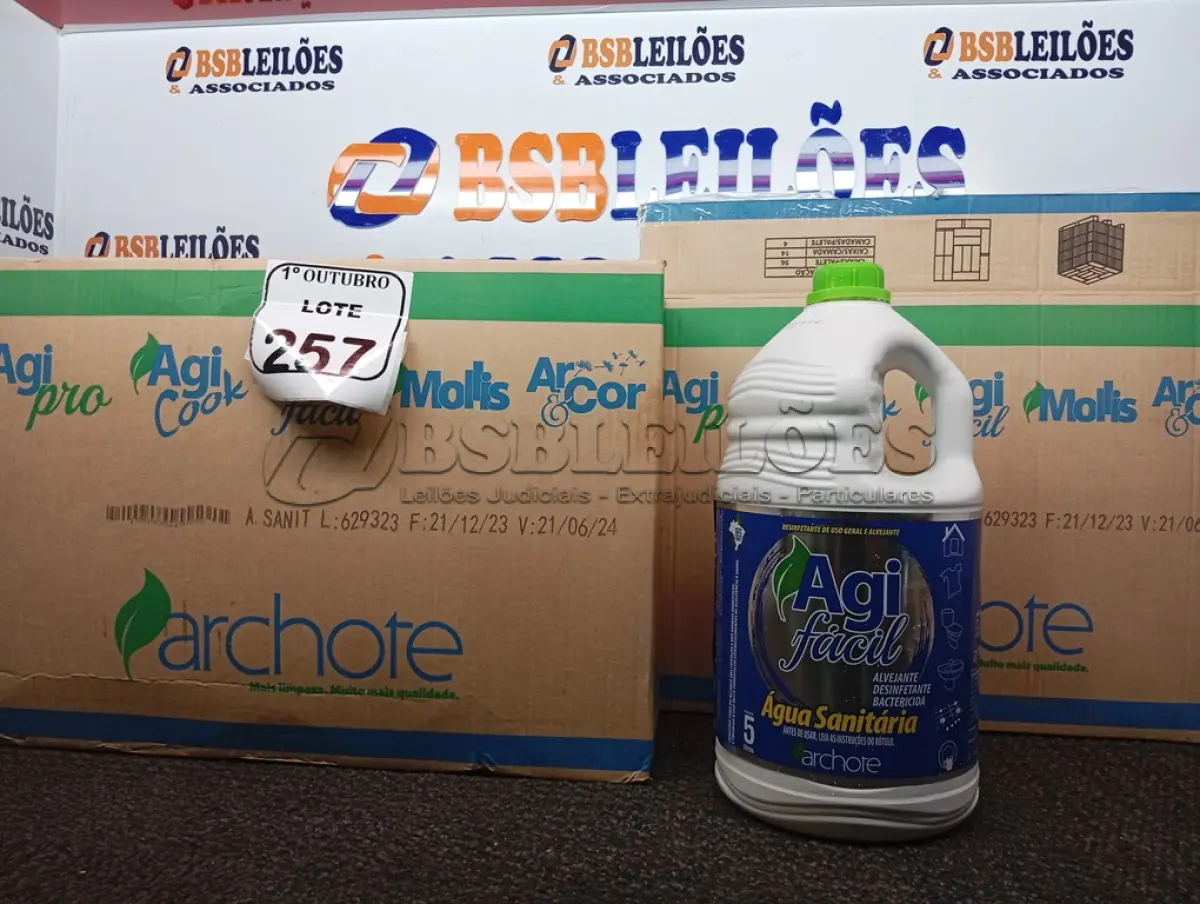 LOTE 257 - 02 CAIXAS DE ÁGUAS SANITÁRIA COM 03 UNIDADES EM CADA DE 5L CADA. (NO ESTADO) ATENÇÃO! FAZER A VISITAÇÃO ANTES DE ARREMATAR, NÃO SABEMOS SE FUNCIONA. LEILÃO NÃO TEM GARANTIA E NEM DEVOLUÇÃO, SUJEITO A POSSÍVEIS AVARIAS VISÍVEIS/OCULTAS E/OU AUSÊNCIA DE COMPONENTES.