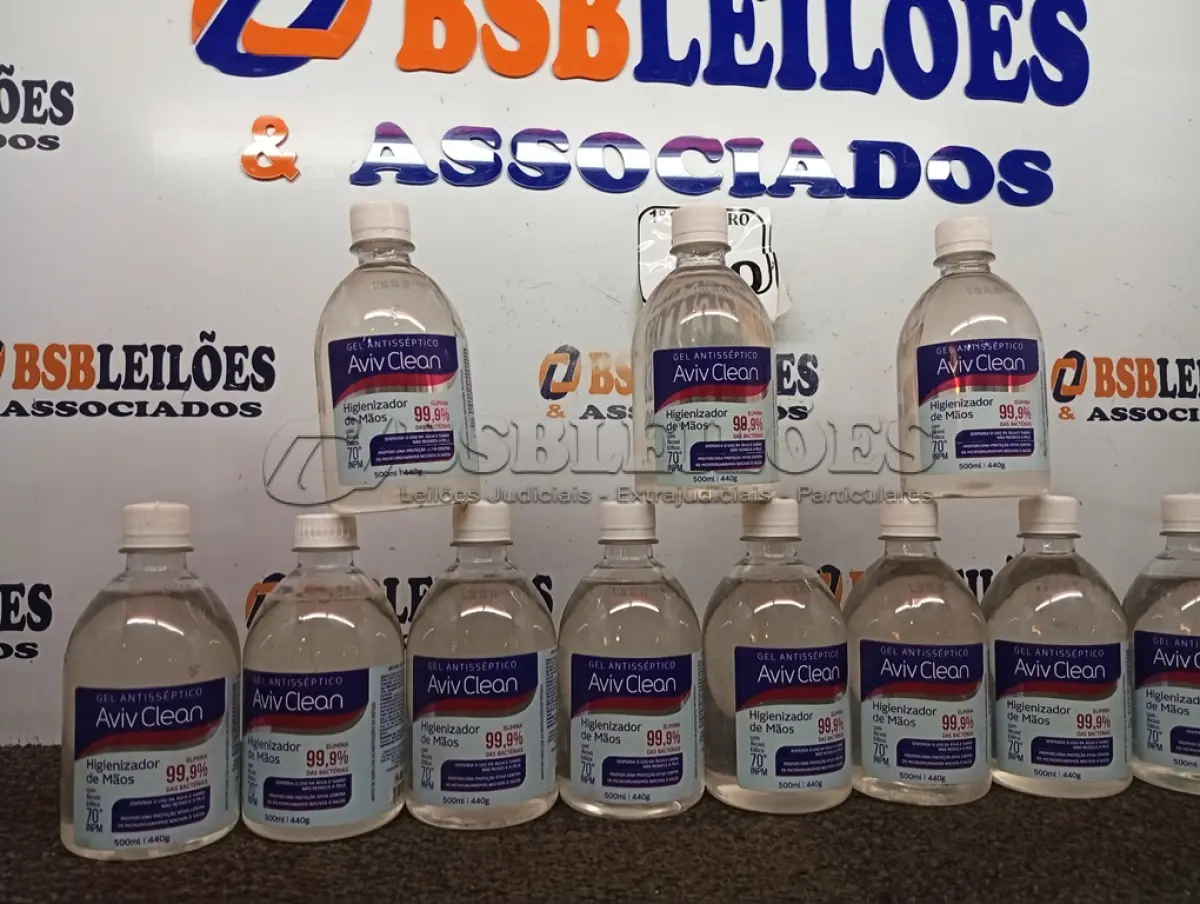 LOTE 400 - 12 POTES DE ÁLCOOL-GEL AVIV CLEAN DE 500ML CADA. (NO ESTADO) ATENÇÃO! FAZER A VISITAÇÃO ANTES DE ARREMATAR, NÃO SABEMOS SE FUNCIONA. LEILÃO NÃO TEM GARANTIA E NEM DEVOLUÇÃO, SUJEITO A POSSÍVEIS AVARIAS VISÍVEIS/OCULTAS E/OU AUSÊNCIA DE COMPONENTES.