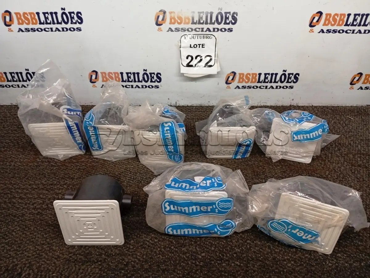 LOTE 222 - 01 LOTE COM DIVERSAS CAIXAS DE PASSAGEM C/TAMPA SUMMER. (NO ESTADO) ATENÇÃO! FAZER A VISITAÇÃO ANTES DE ARREMATAR, NÃO SABEMOS SE FUNCIONA. LEILÃO NÃO TEM GARANTIA E NEM DEVOLUÇÃO, SUJEITO A POSSÍVEIS AVARIAS VISÍVEIS/OCULTAS E/OU AUSÊNCIA DE COMPONENTES.