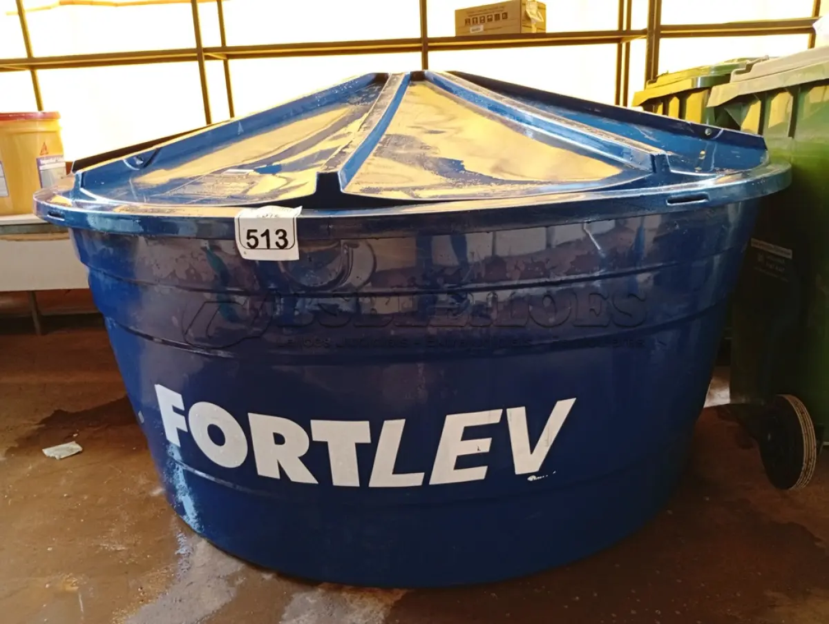 LOTE 513 - 01 CAIXA D´ÁGUA FORTLEV 2.000L. (NO ESTADO) ATENÇÃO! FAZER A VISITAÇÃO ANTES DE ARREMATAR, NÃO SABEMOS SE FUNCIONA. LEILÃO NÃO TEM GARANTIA E NEM DEVOLUÇÃO, SUJEITO A POSSÍVEIS AVARIAS VISÍVEIS/OCULTAS E/OU AUSÊNCIA DE COMPONENTES.