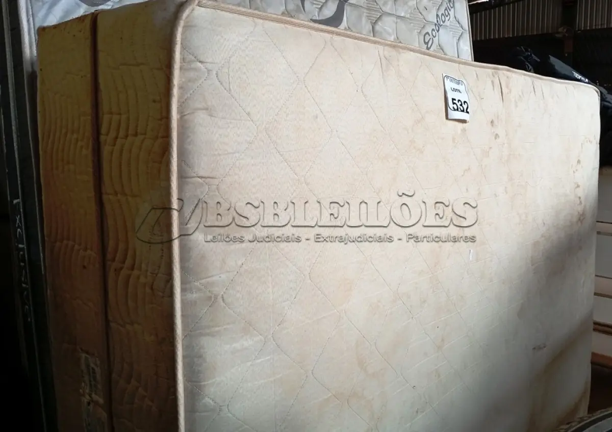 LOTE 532 - 01 BASEBOX. (NO ESTADO) ATENÇÃO! FAZER A VISITAÇÃO ANTES DE ARREMATAR, NÃO SABEMOS SE FUNCIONA. LEILÃO NÃO TEM GARANTIA E NEM DEVOLUÇÃO, SUJEITO A POSSÍVEIS AVARIAS VISÍVEIS/OCULTAS E/OU AUSÊNCIA DE COMPONENTES.