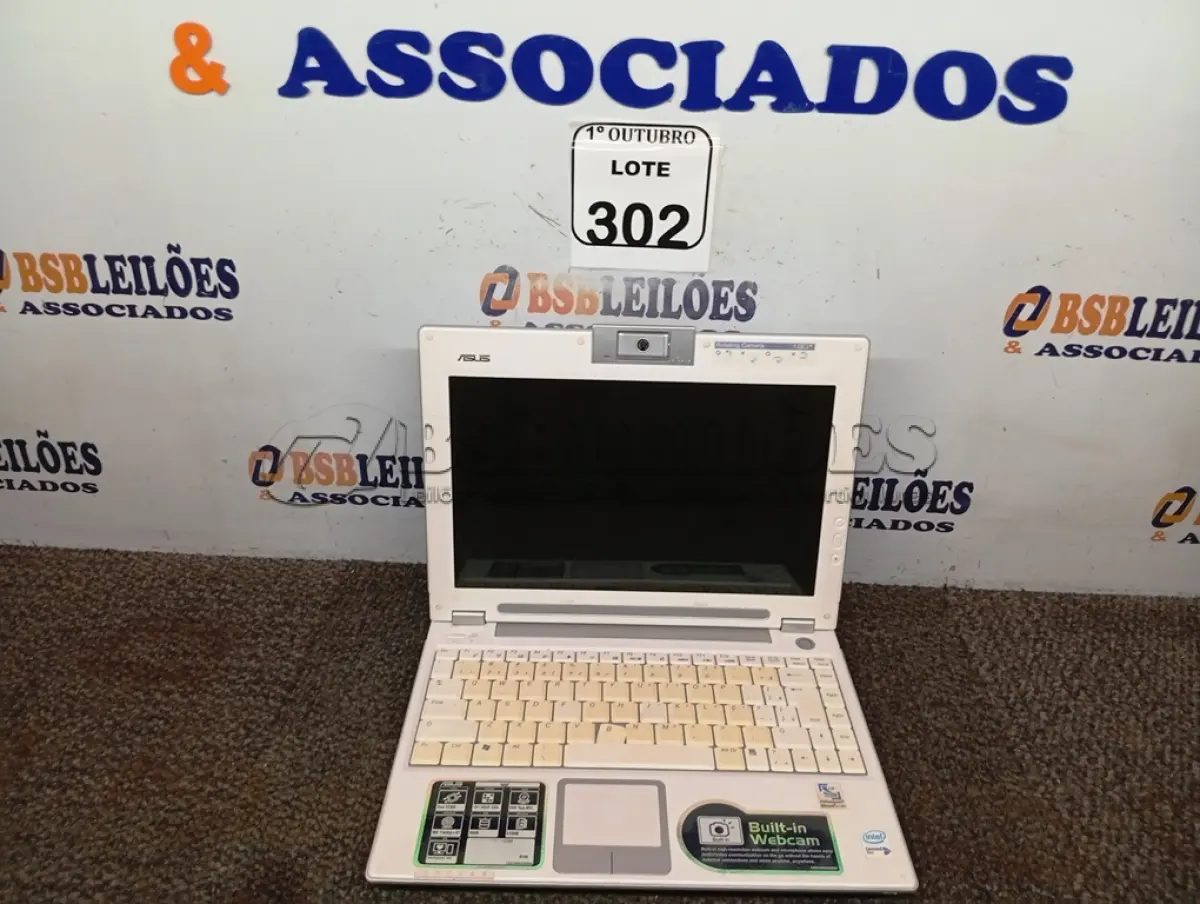 LOTE 302 - 01 NETBOOK ASUS. (NO ESTADO) ATENÇÃO! FAZER A VISITAÇÃO ANTES DE ARREMATAR, NÃO SABEMOS SE FUNCIONA. LEILÃO NÃO TEM GARANTIA E NEM DEVOLUÇÃO, SUJEITO A POSSÍVEIS AVARIAS VISÍVEIS/OCULTAS E/OU AUSÊNCIA DE COMPONENTES.