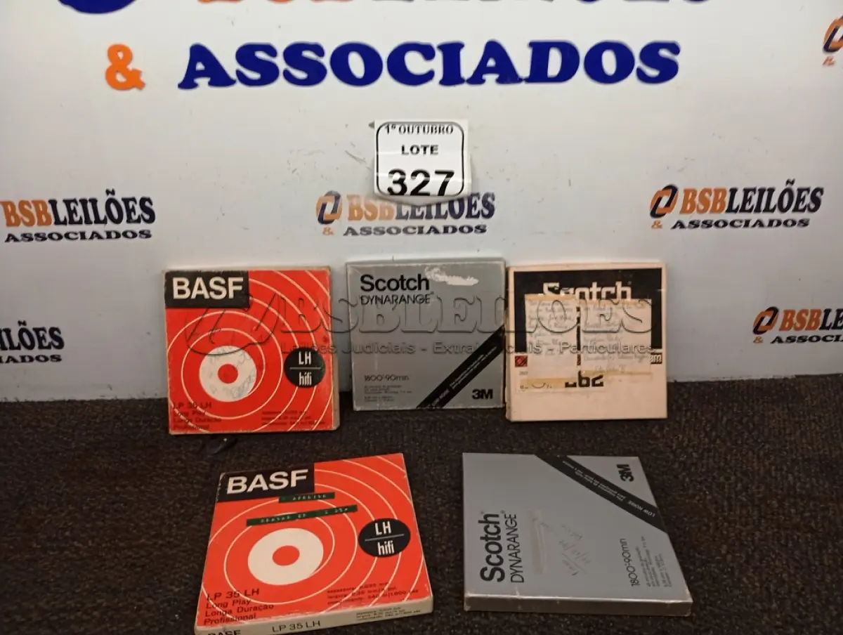 LOTE 327 - 05 FITAS DE ROLO P/ GRAVADOR. (NO ESTADO) ATENÇÃO! FAZER A VISITAÇÃO ANTES DE ARREMATAR, NÃO SABEMOS SE FUNCIONA. LEILÃO NÃO TEM GARANTIA E NEM DEVOLUÇÃO, SUJEITO A POSSÍVEIS AVARIAS VISÍVEIS/OCULTAS E/OU AUSÊNCIA DE COMPONENTES.