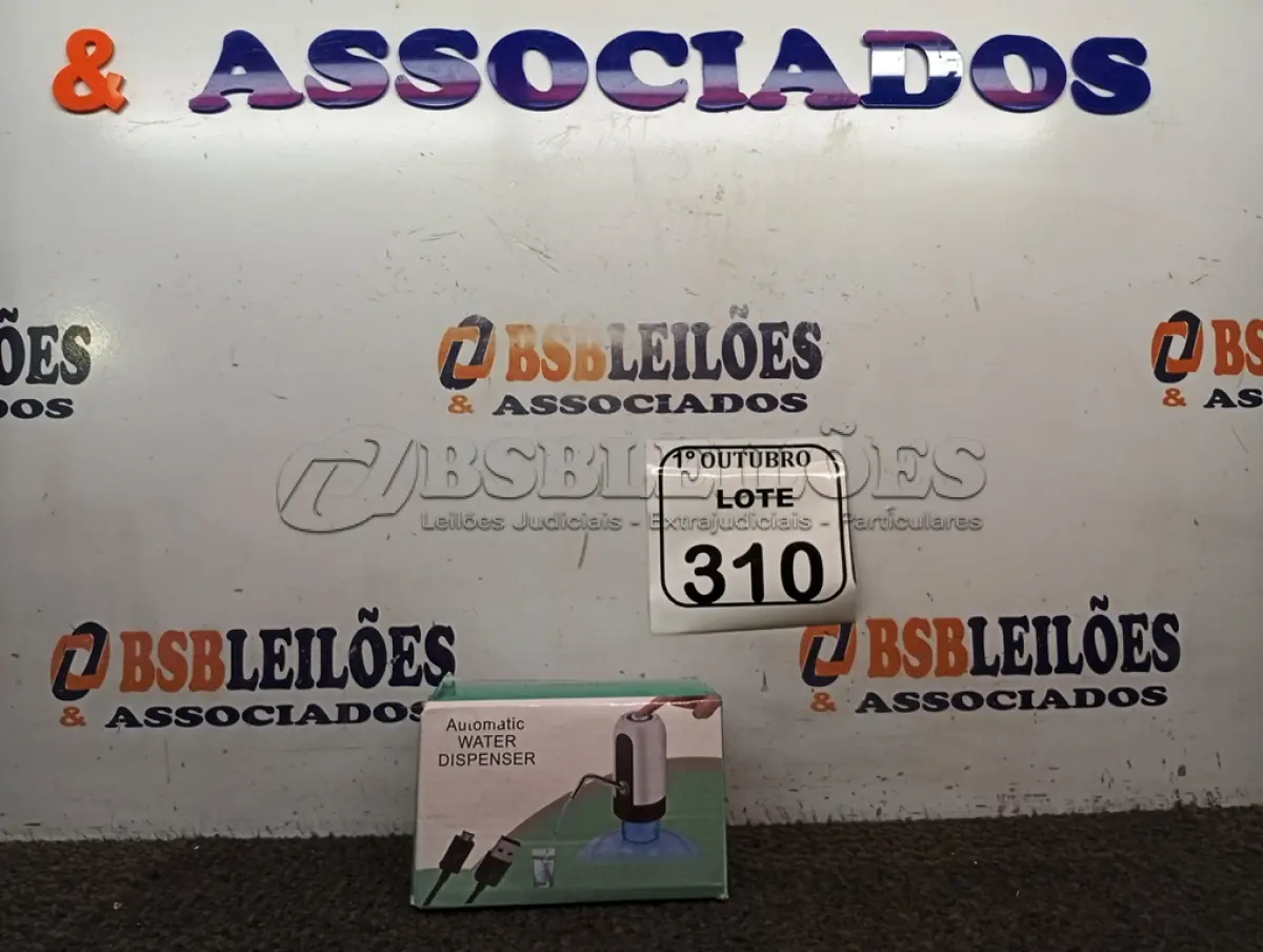 LOTE 310 - 01 BOMBA ELÉTRICA DE ÁGUA P/ GALÕES. (NO ESTADO) ATENÇÃO! FAZER A VISITAÇÃO ANTES DE ARREMATAR, NÃO SABEMOS SE FUNCIONA. LEILÃO NÃO TEM GARANTIA E NEM DEVOLUÇÃO, SUJEITO A POSSÍVEIS AVARIAS VISÍVEIS/OCULTAS E/OU AUSÊNCIA DE COMPONENTES.