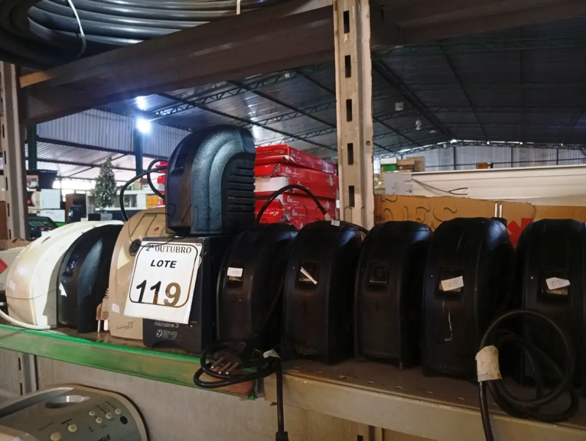 LOTE 119 - 10 ESTABILIZADORES MARCAS E MODELOS DIVERSOS. (NO ESTADO) ATENÇÃO! FAZER A VISITAÇÃO ANTES DE ARREMATAR, NÃO SABEMOS SE FUNCIONA. LEILÃO NÃO TEM GARANTIA E NEM DEVOLUÇÃO, SUJEITO A POSSÍVEIS AVARIAS VISÍVEIS/OCULTAS E/OU AUSÊNCIA DE COMPONENTES.