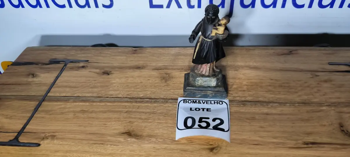 LOTE 052