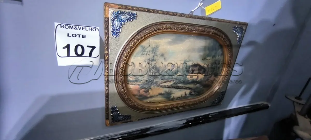 LOTE 107 - 01 PAISAGEM COM VIDRO BOMBE. (NO ESTADO)