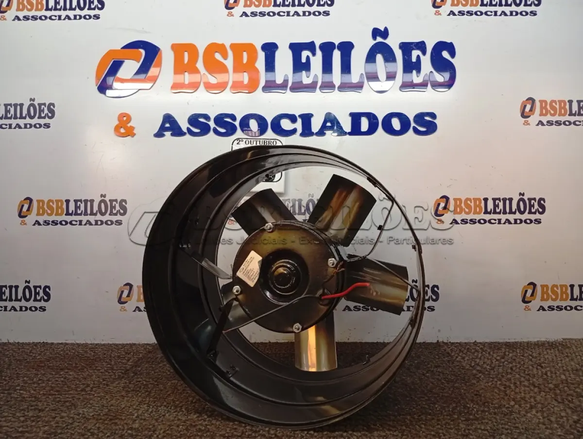 LOTE 149 - 01 EXAUSTOR 220V. (NO ESTADO) ATENÇÃO! FAZER A VISITAÇÃO ANTES DE ARREMATAR, NÃO SABEMOS SE FUNCIONA. LEILÃO NÃO TEM GARANTIA E NEM DEVOLUÇÃO, SUJEITO A POSSÍVEIS AVARIAS VISÍVEIS/OCULTAS E/OU AUSÊNCIA DE COMPONENTES.