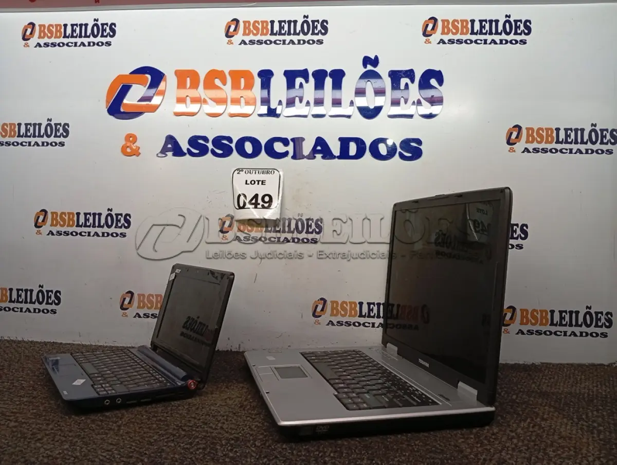 LOTE 049 - 01 NOTEBOOK MARCA TOSHIBA E 01 NETBOOK MARCA ACER. (NO ESTADO) ATENÇÃO! FAZER A VISITAÇÃO ANTES DE ARREMATAR, NÃO SABEMOS SE FUNCIONA. LEILÃO NÃO TEM GARANTIA E NEM DEVOLUÇÃO, SUJEITO A POSSÍVEIS AVARIAS VISÍVEIS/OCULTAS E/OU AUSÊNCIA DE COMPONENTES.