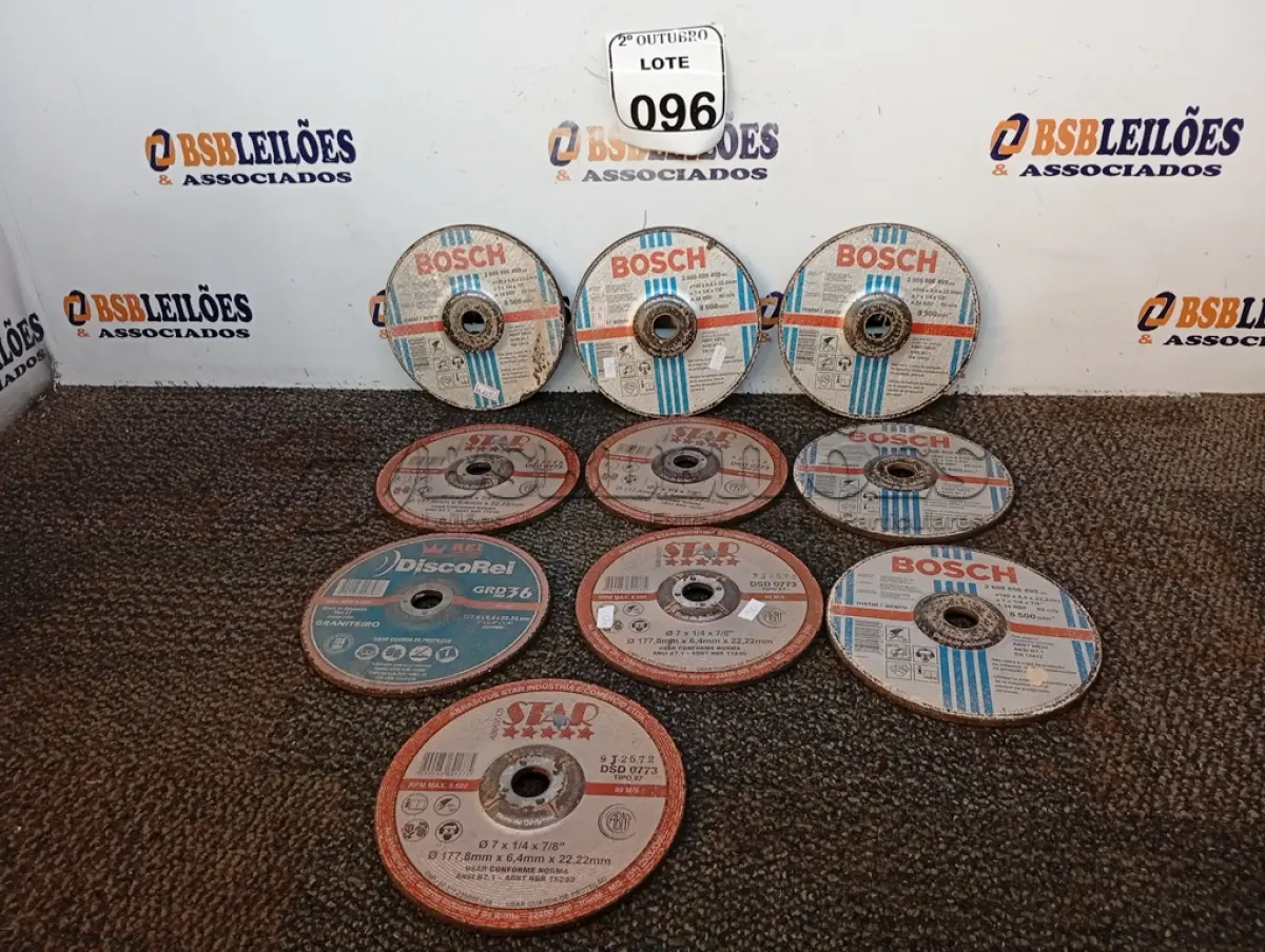 LOTE 096 - 10 DISCOS DE DESBASTE DIVERSOS. (NO ESTADO) ATENÇÃO! FAZER A VISITAÇÃO ANTES DE ARREMATAR, NÃO SABEMOS SE FUNCIONA. LEILÃO NÃO TEM GARANTIA E NEM DEVOLUÇÃO, SUJEITO A POSSÍVEIS AVARIAS VISÍVEIS/OCULTAS E/OU AUSÊNCIA DE COMPONENTES.