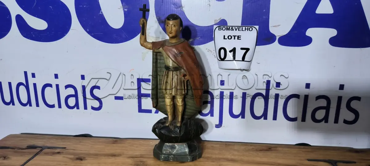 LOTE 017 - 01 IMAGEM SANTO SÉCULO XIX. (NO ESTADO)
