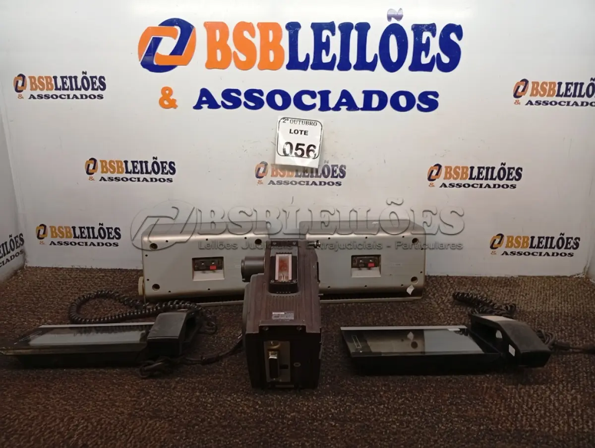 LOTE 056 - 02 APARELHOS TELEFÔNICO CISCO DIGITAIS E 01 PAR DE CAIXA DE SOM MARCA SONY. (NO ESTADO) ATENÇÃO! FAZER A VISITAÇÃO ANTES DE ARREMATAR, NÃO SABEMOS SE FUNCIONA. LEILÃO NÃO TEM GARANTIA E NEM DEVOLUÇÃO, SUJEITO A POSSÍVEIS AVARIAS VISÍVEIS/OCULTAS E/OU AUSÊNCIA DE COMPONENTES.