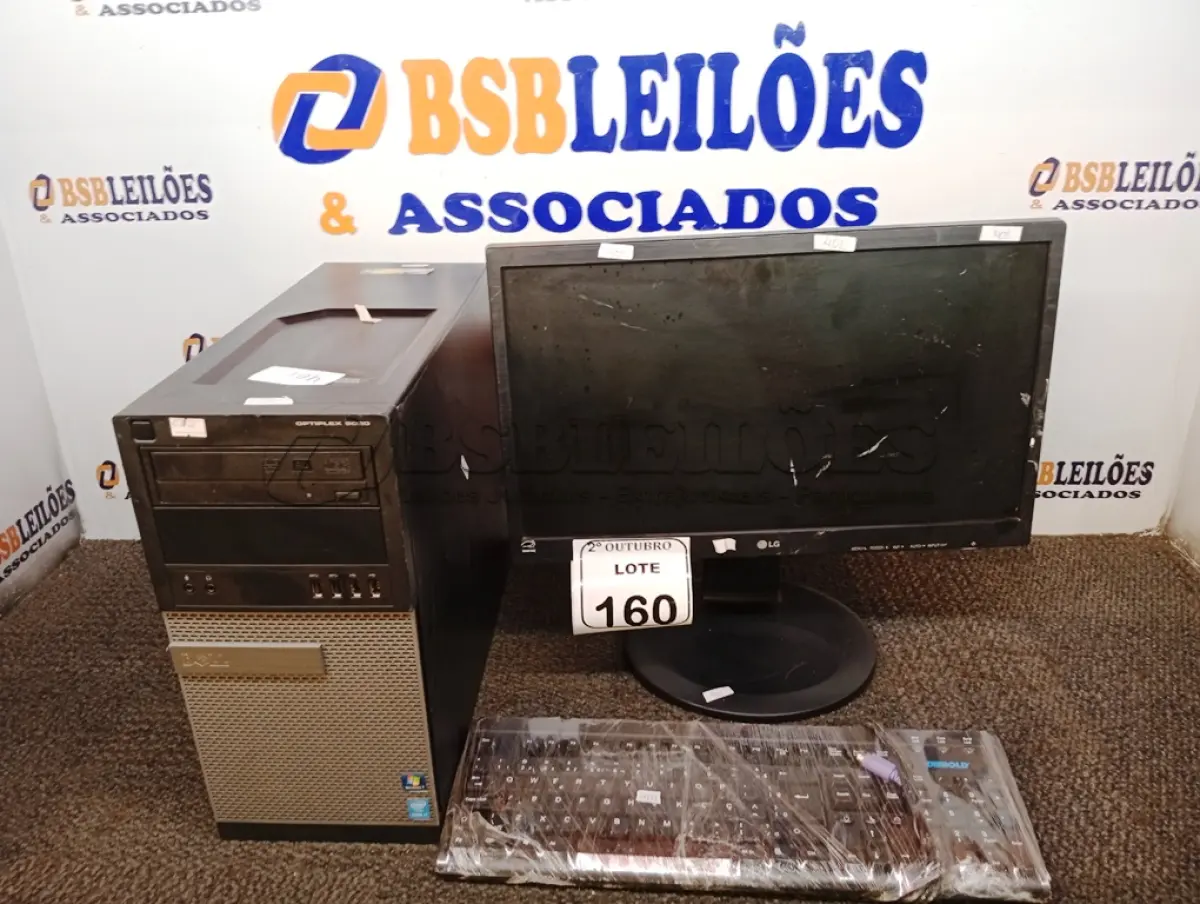 LOTE 160 - 01 CPU COM TECLADO E 01 MONITOR. (NO ESTADO) ATENÇÃO! FAZER A VISITAÇÃO ANTES DE ARREMATAR, NÃO SABEMOS SE FUNCIONA. LEILÃO NÃO TEM GARANTIA E NEM DEVOLUÇÃO, SUJEITO A POSSÍVEIS AVARIAS VISÍVEIS/OCULTAS E/OU AUSÊNCIA DE COMPONENTES.