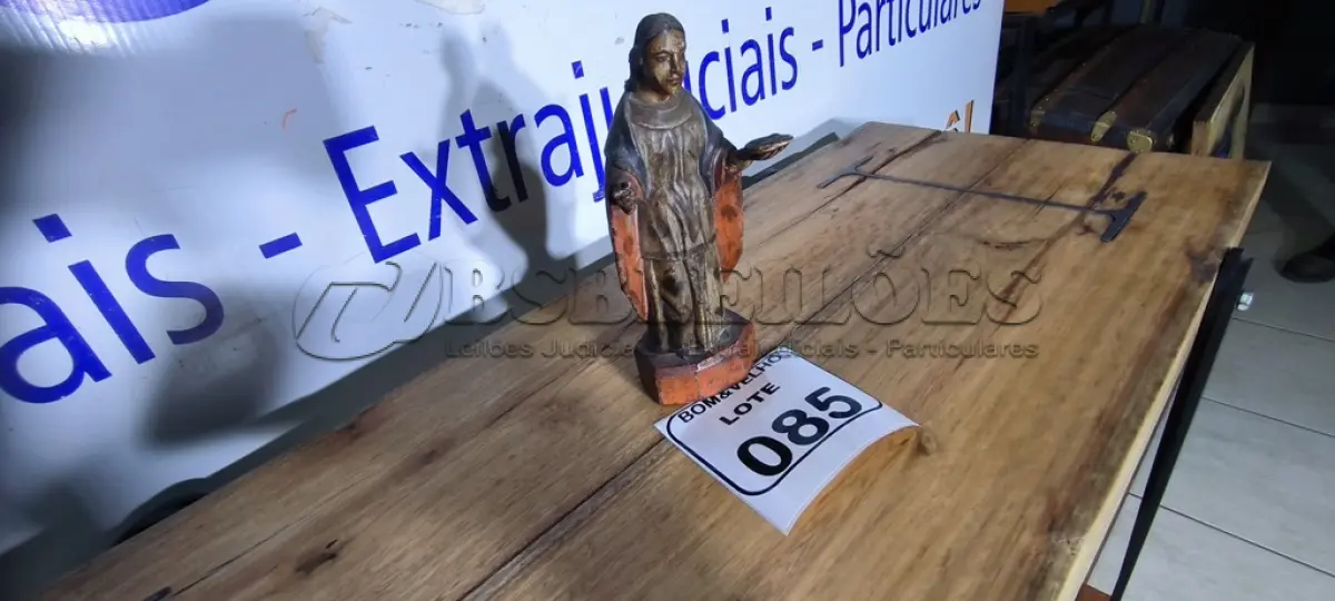 LOTE 085 - 01 IMAGEM DE SANTO SÉCULO XIX. (NO ESTADO)