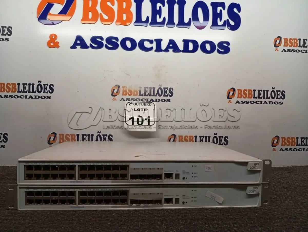 LOTE 101 - 02 SWITCHES COM 24 PORTAS EM CADA. (NO ESTADO) ATENÇÃO! FAZER A VISITAÇÃO ANTES DE ARREMATAR, NÃO SABEMOS SE FUNCIONA. LEILÃO NÃO TEM GARANTIA E NEM DEVOLUÇÃO, SUJEITO A POSSÍVEIS AVARIAS VISÍVEIS/OCULTAS E/OU AUSÊNCIA DE COMPONENTES.
