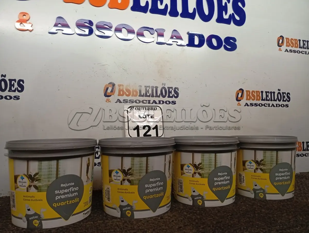 LOTE 121 - 04 POTES DE REJUNTE SUPERFINO PREMIUM QUARTZOLIT DE 2KG CADA. (NO ESTADO) ATENÇÃO! FAZER A VISITAÇÃO ANTES DE ARREMATAR, NÃO SABEMOS SE FUNCIONA. LEILÃO NÃO TEM GARANTIA E NEM DEVOLUÇÃO, SUJEITO A POSSÍVEIS AVARIAS VISÍVEIS/OCULTAS E/OU AUSÊNCIA DE COMPONENTES.