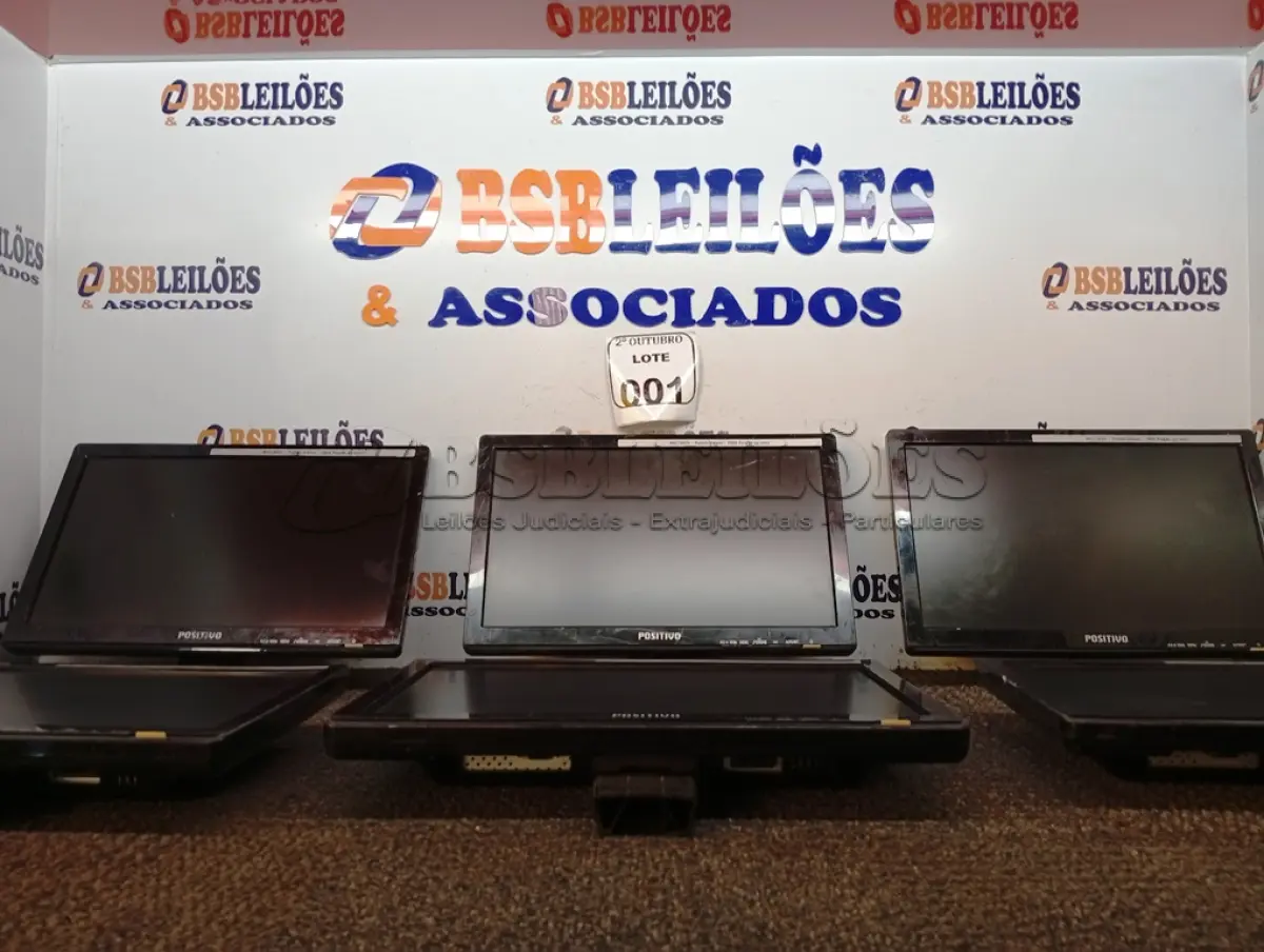 LOTE 001 - 06 MONITORES MARCAS E MODELOS DIVERSOS.  (NO ESTADO) ATENÇÃO! FAZER A VISITAÇÃO ANTES DE ARREMATAR, NÃO SABEMOS SE FUNCIONA. LEILÃO NÃO TEM GARANTIA E NEM DEVOLUÇÃO, SUJEITO A POSSÍVEIS AVARIAS VISÍVEIS/OCULTAS E/OU AUSÊNCIA DE COMPONENTES.