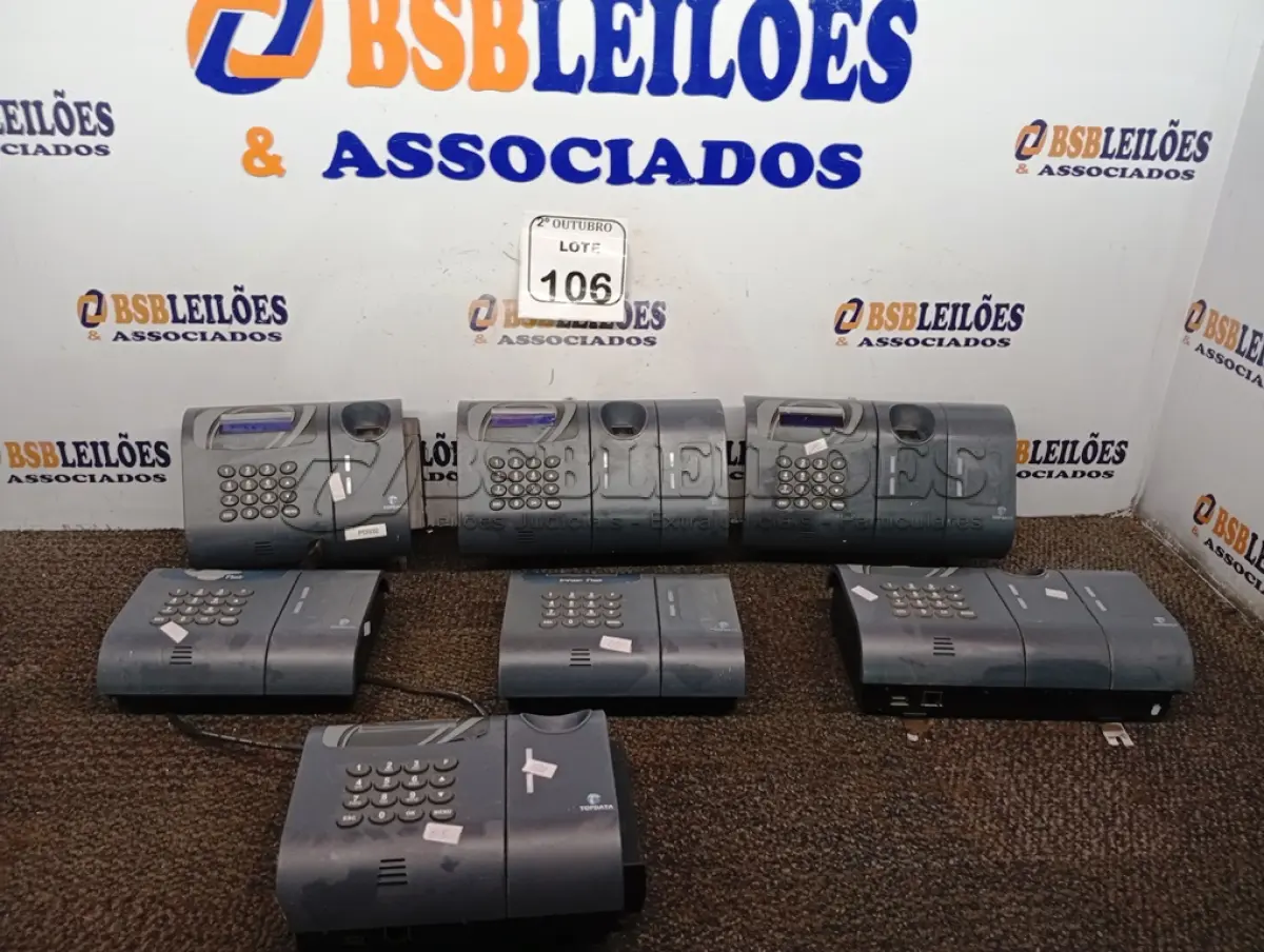 LOTE 106 - 07 RELÓGIOS DE PONTO MARCAS E MODELOS DIVERSOS. (NO ESTADO) ATENÇÃO! FAZER A VISITAÇÃO ANTES DE ARREMATAR, NÃO SABEMOS SE FUNCIONA. LEILÃO NÃO TEM GARANTIA E NEM DEVOLUÇÃO, SUJEITO A POSSÍVEIS AVARIAS VISÍVEIS/OCULTAS E/OU AUSÊNCIA DE COMPONENTES.