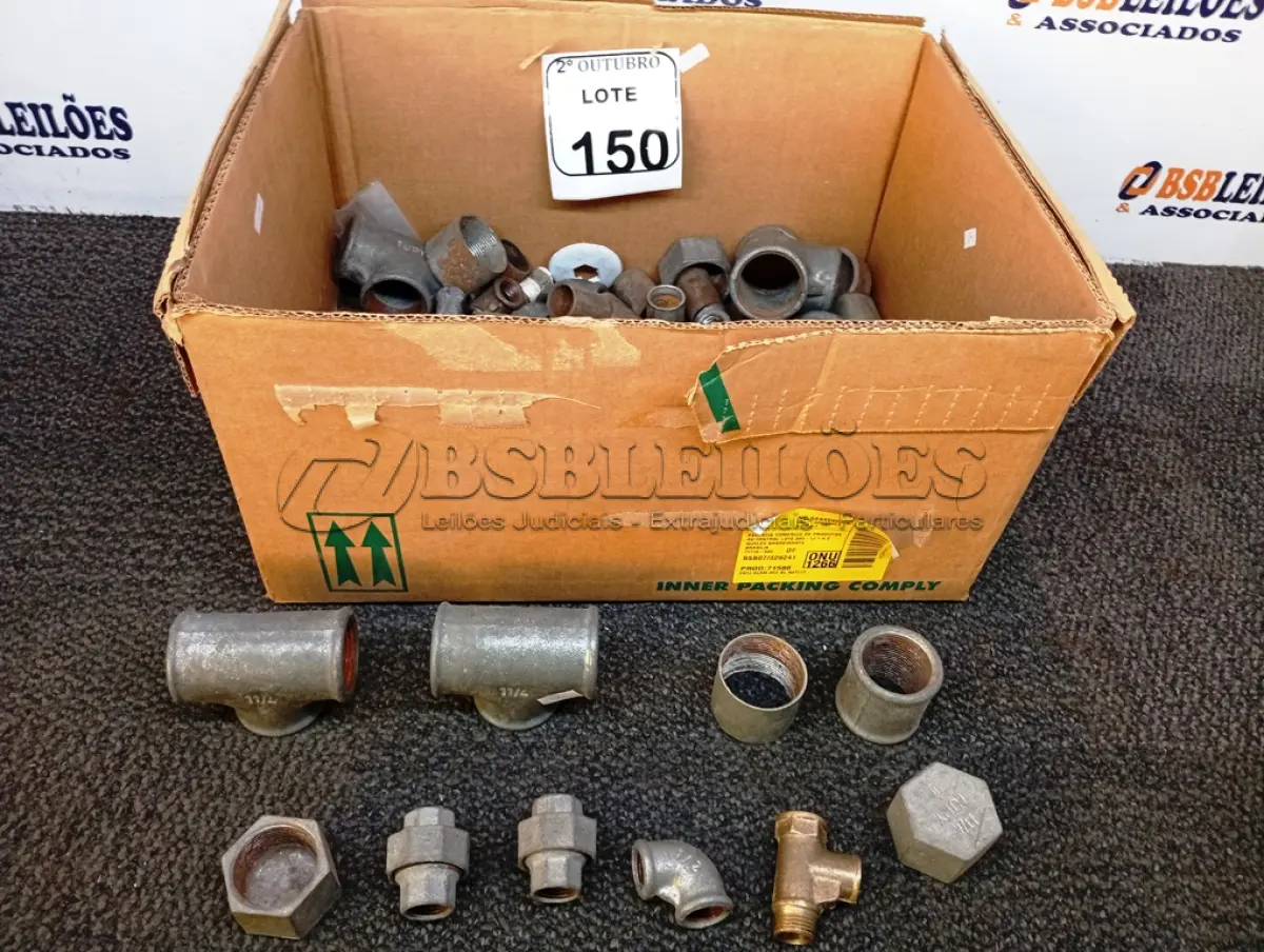 LOTE 150 - 01 LOTE COM GRANDE QUANTIDADE DE MATERIAIS HIDRÁULICOS DIVERSOS E MIOLOS DE FECHADURAS. (NO ESTADO) ATENÇÃO! FAZER A VISITAÇÃO ANTES DE ARREMATAR, NÃO SABEMOS SE FUNCIONA. LEILÃO NÃO TEM GARANTIA E NEM DEVOLUÇÃO, SUJEITO A POSSÍVEIS AVARIAS VISÍVEIS/OCULTAS E/OU AUSÊNCIA DE COMPONENTES.