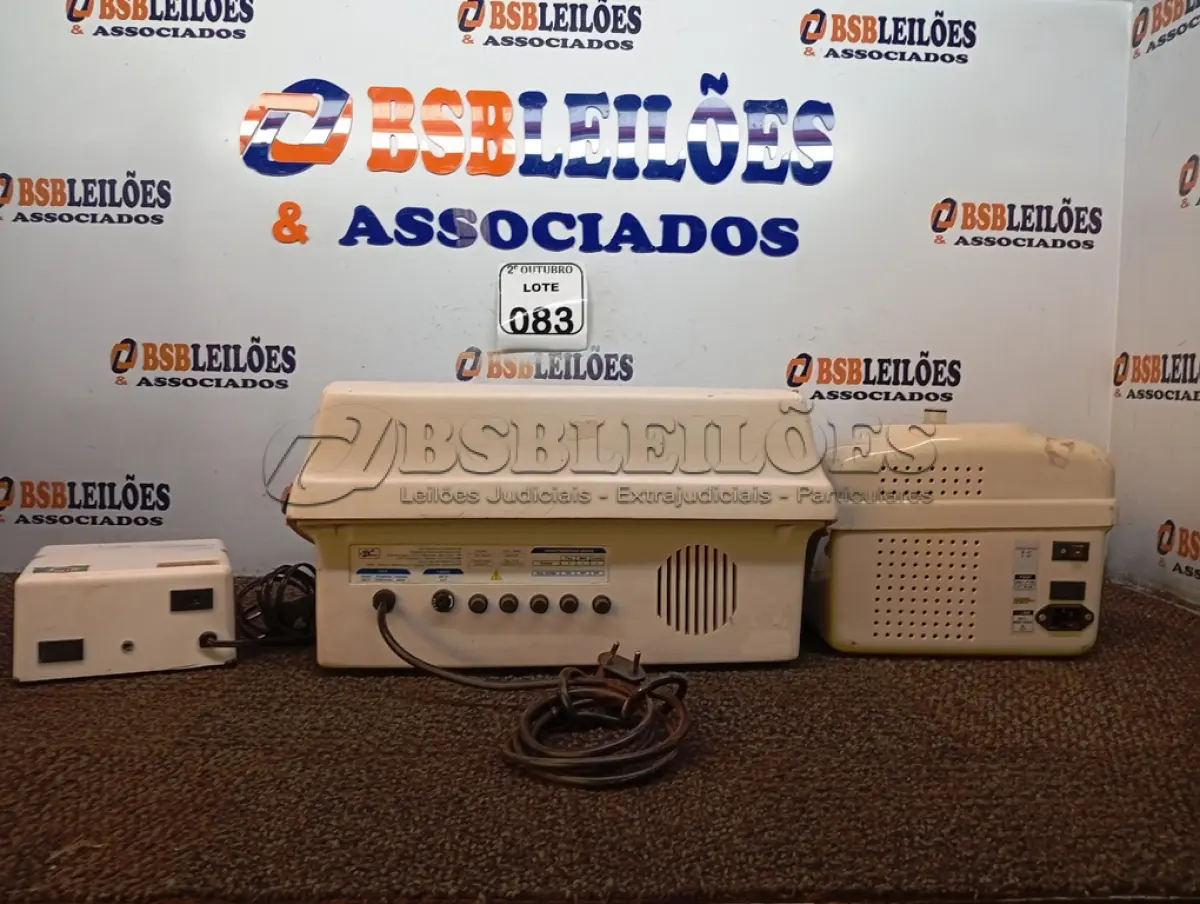 LOTE 083 - 01 APARELHO PARA ESTÉTICA CK MODELO G5V, 01 DERMOSTEAM E 01 APARELHO ODONTOLÓGICO. (NO ESTADO) ATENÇÃO! FAZER A VISITAÇÃO ANTES DE ARREMATAR, NÃO SABEMOS SE FUNCIONA. LEILÃO NÃO TEM GARANTIA E NEM DEVOLUÇÃO, SUJEITO A POSSÍVEIS AVARIAS VISÍVEIS/OCULTAS E/OU AUSÊNCIA DE COMPONENTES.