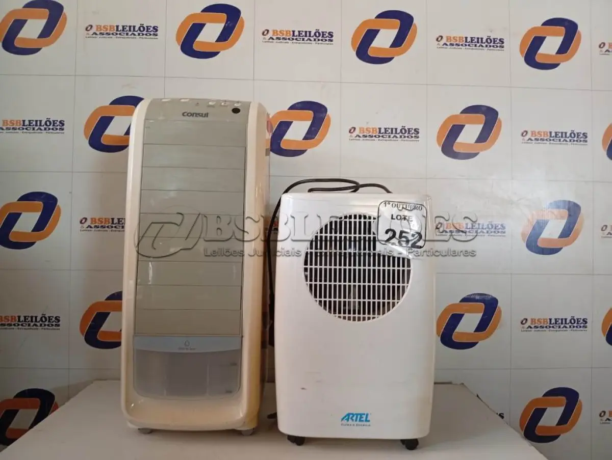 LOTE 252 - 01 DESUMIDIFICADOR CONSUL E 01 UMIDIFICADOR PORTÁTIL ARTEL. (NO ESTADO) ATENÇÃO! FAZER A VISITAÇÃO ANTES DE ARREMATAR, NÃO SABEMOS SE FUNCIONA. LEILÃO NÃO TEM GARANTIA E NEM DEVOLUÇÃO, SUJEITO A POSSÍVEIS AVARIAS VISÍVEIS/OCULTAS E/OU AUSÊNCIA DE COMPONENTES.