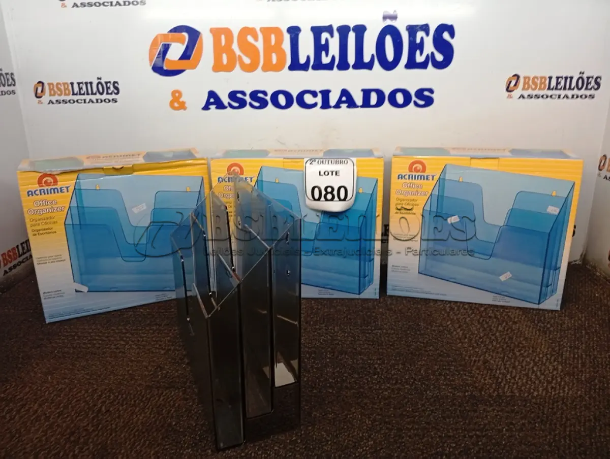 LOTE 080 - 04 ORGANIZADORES DE PAPEL. (NO ESTADO) ATENÇÃO! FAZER A VISITAÇÃO ANTES DE ARREMATAR, NÃO SABEMOS SE FUNCIONA. LEILÃO NÃO TEM GARANTIA E NEM DEVOLUÇÃO, SUJEITO A POSSÍVEIS AVARIAS VISÍVEIS/OCULTAS E/OU AUSÊNCIA DE COMPONENTES.