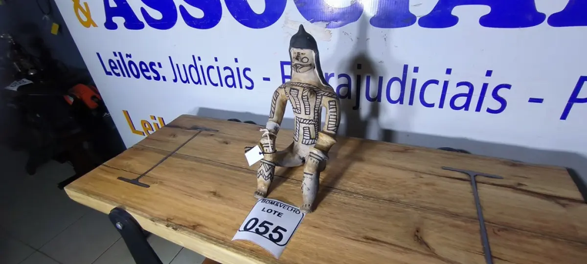 LOTE 055