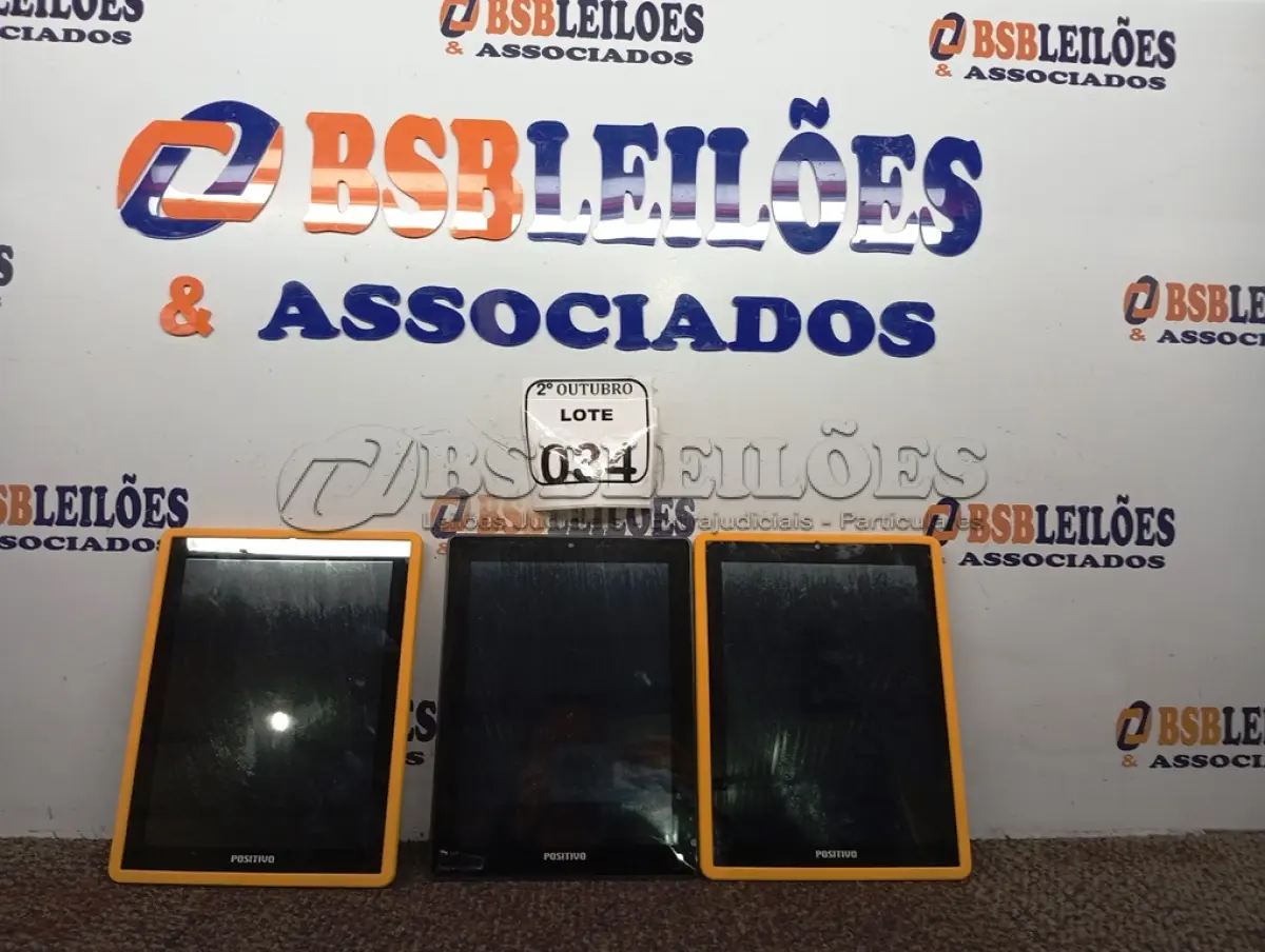 LOTE 034 - 03 TABLETS MARCA POSITIVO. (NO ESTADO) ATENÇÃO! FAZER A VISITAÇÃO ANTES DE ARREMATAR, NÃO SABEMOS SE FUNCIONA. LEILÃO NÃO TEM GARANTIA E NEM DEVOLUÇÃO, SUJEITO A POSSÍVEIS AVARIAS VISÍVEIS/OCULTAS E/OU AUSÊNCIA DE COMPONENTES.